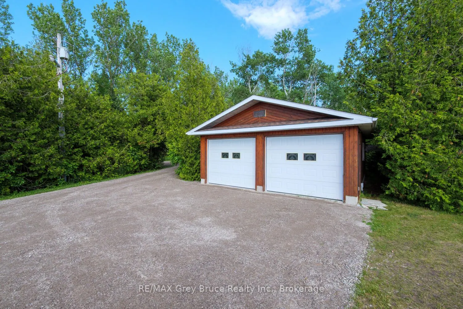 501219 Grey Road 1 Road