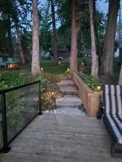 251 Avery Point