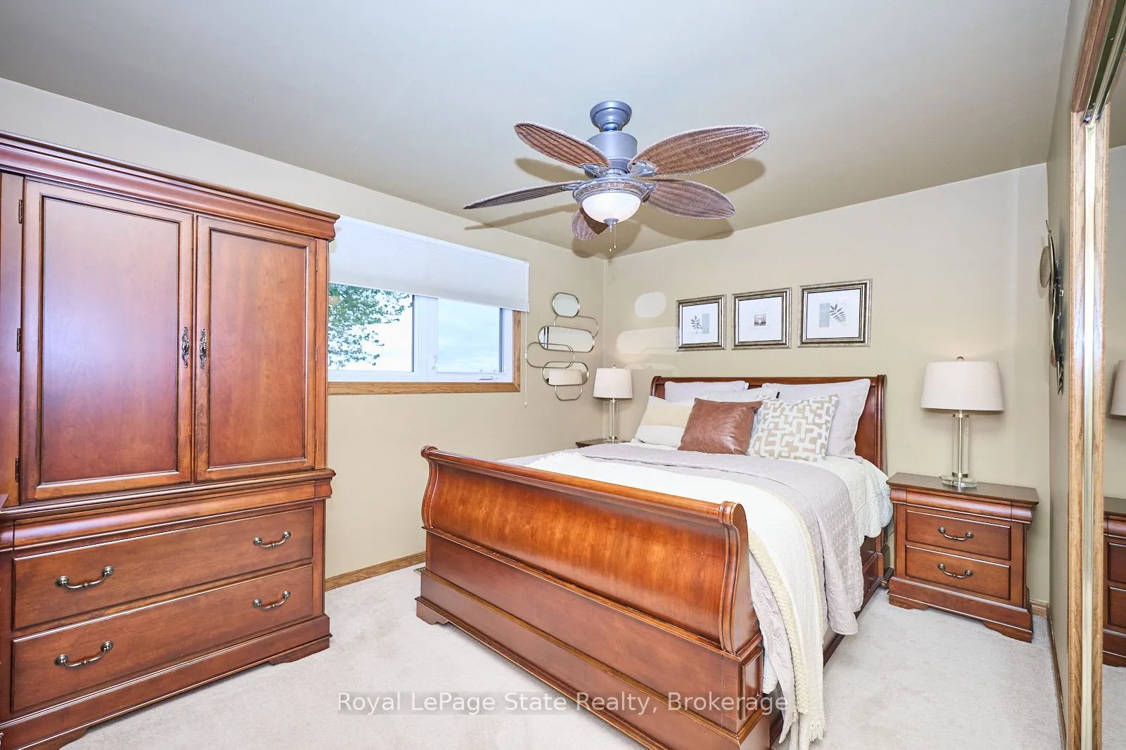 17 Oakes Road N