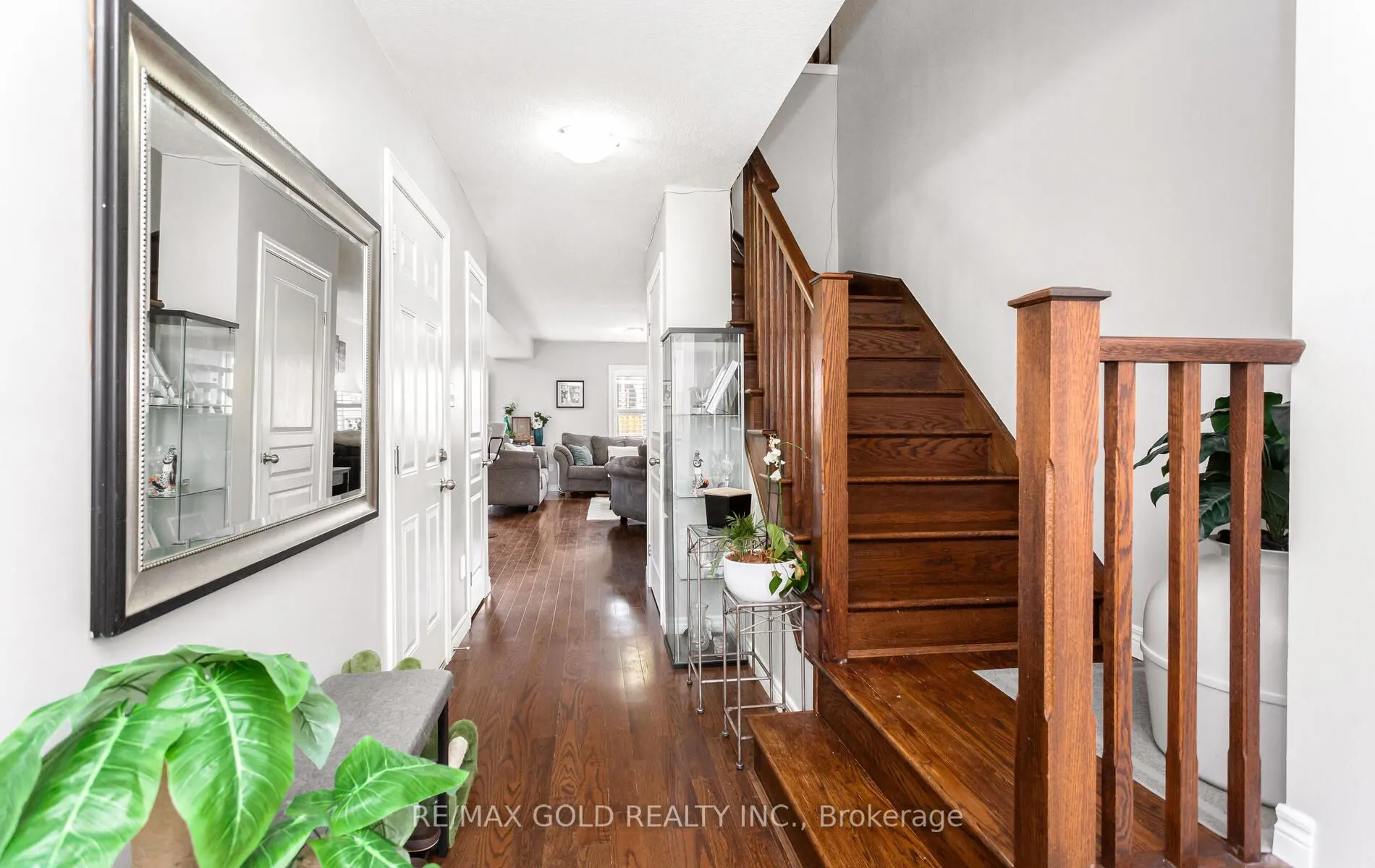 43 Waterbridge Street