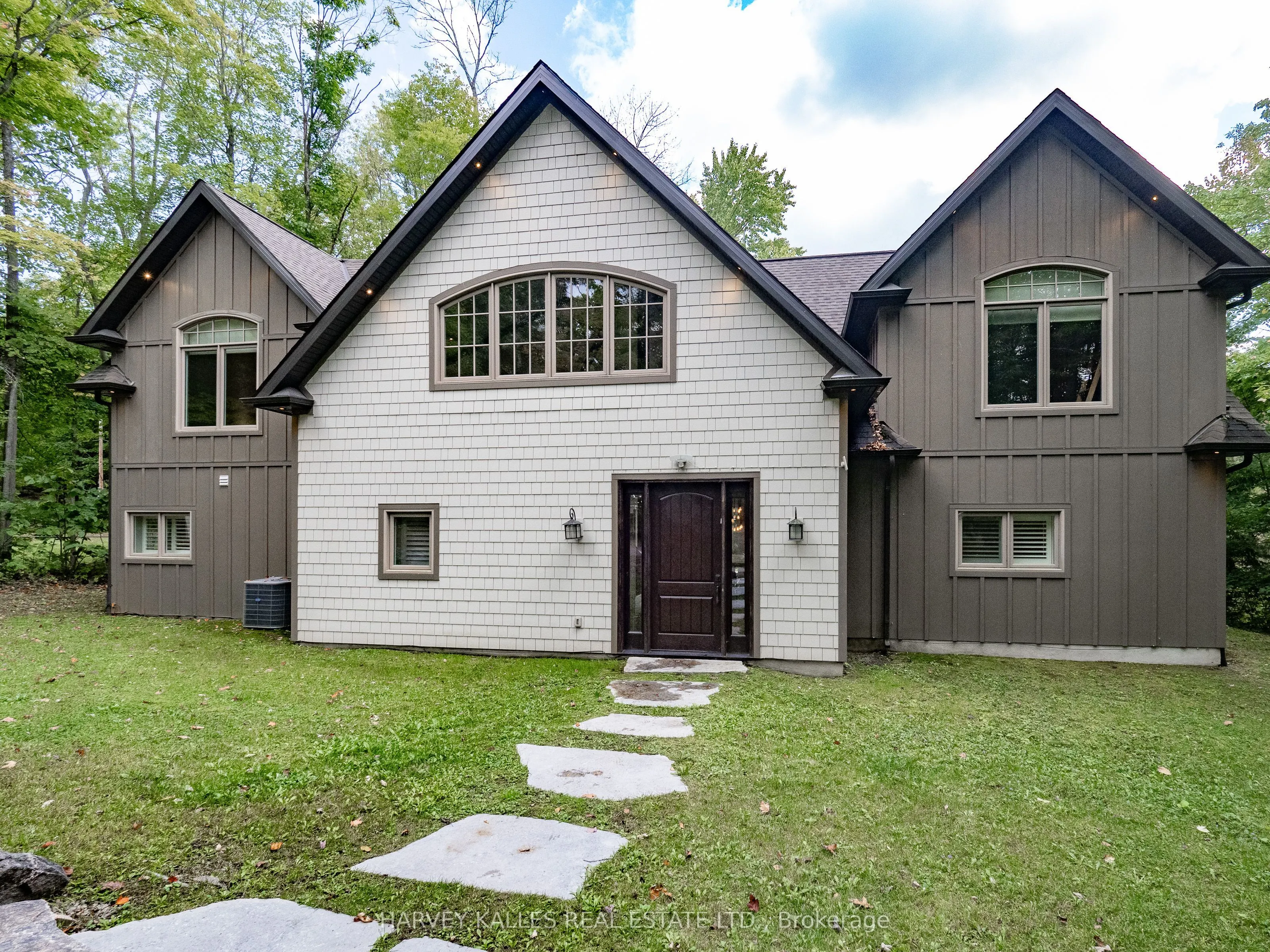 1911 MORTIMERS POINT Road