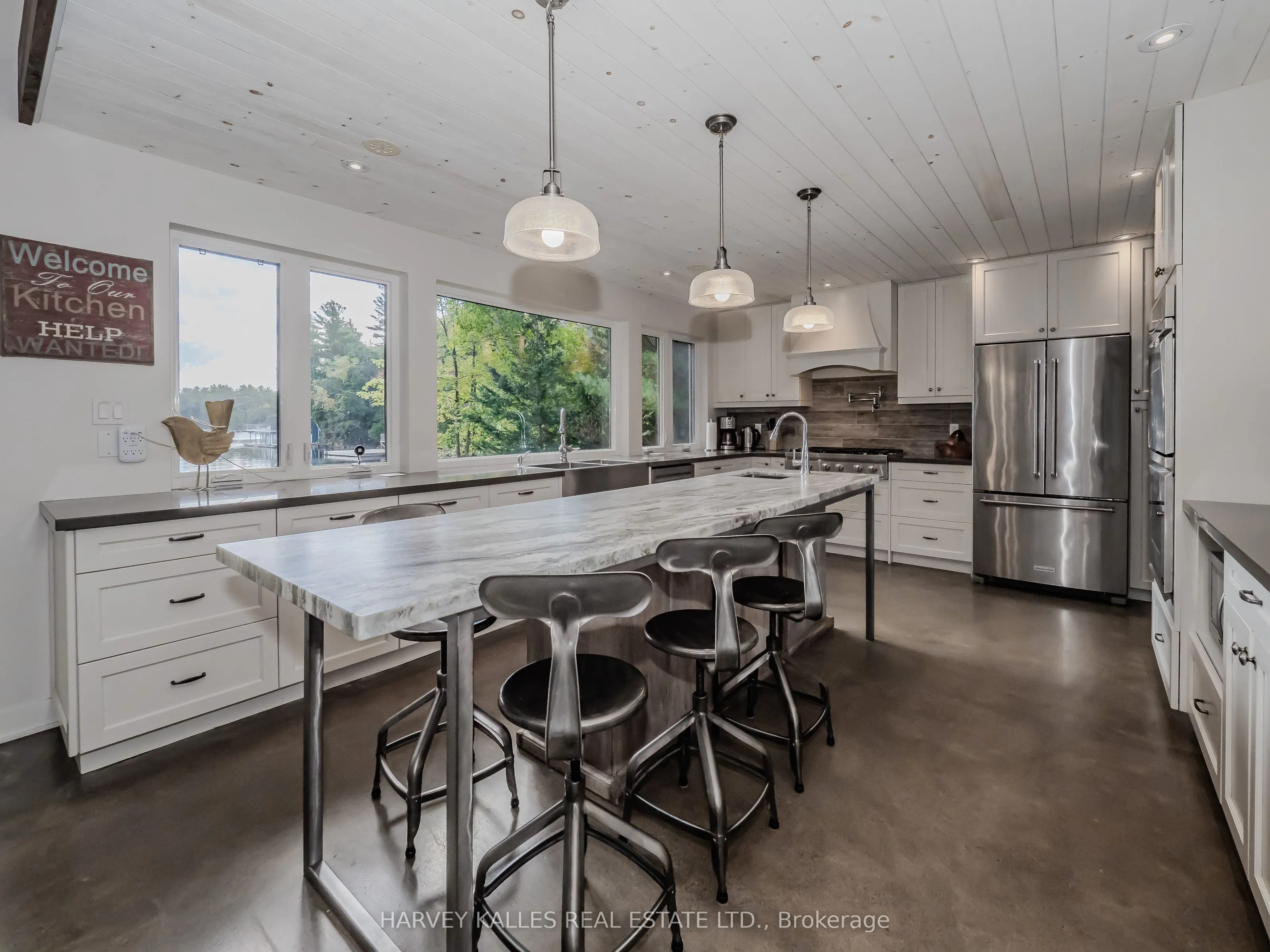 1911 MORTIMERS POINT Road
