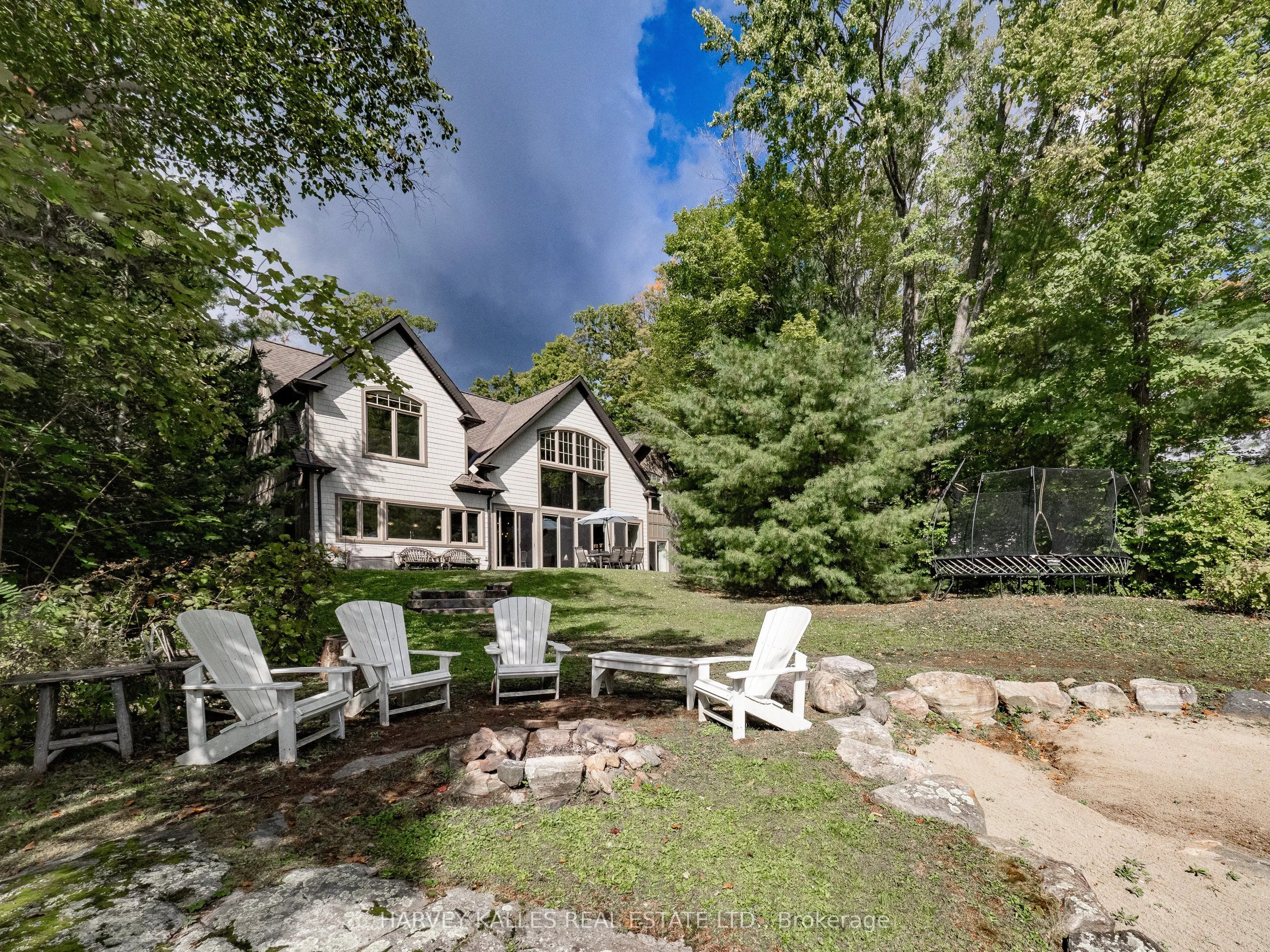 1911 MORTIMERS POINT Road