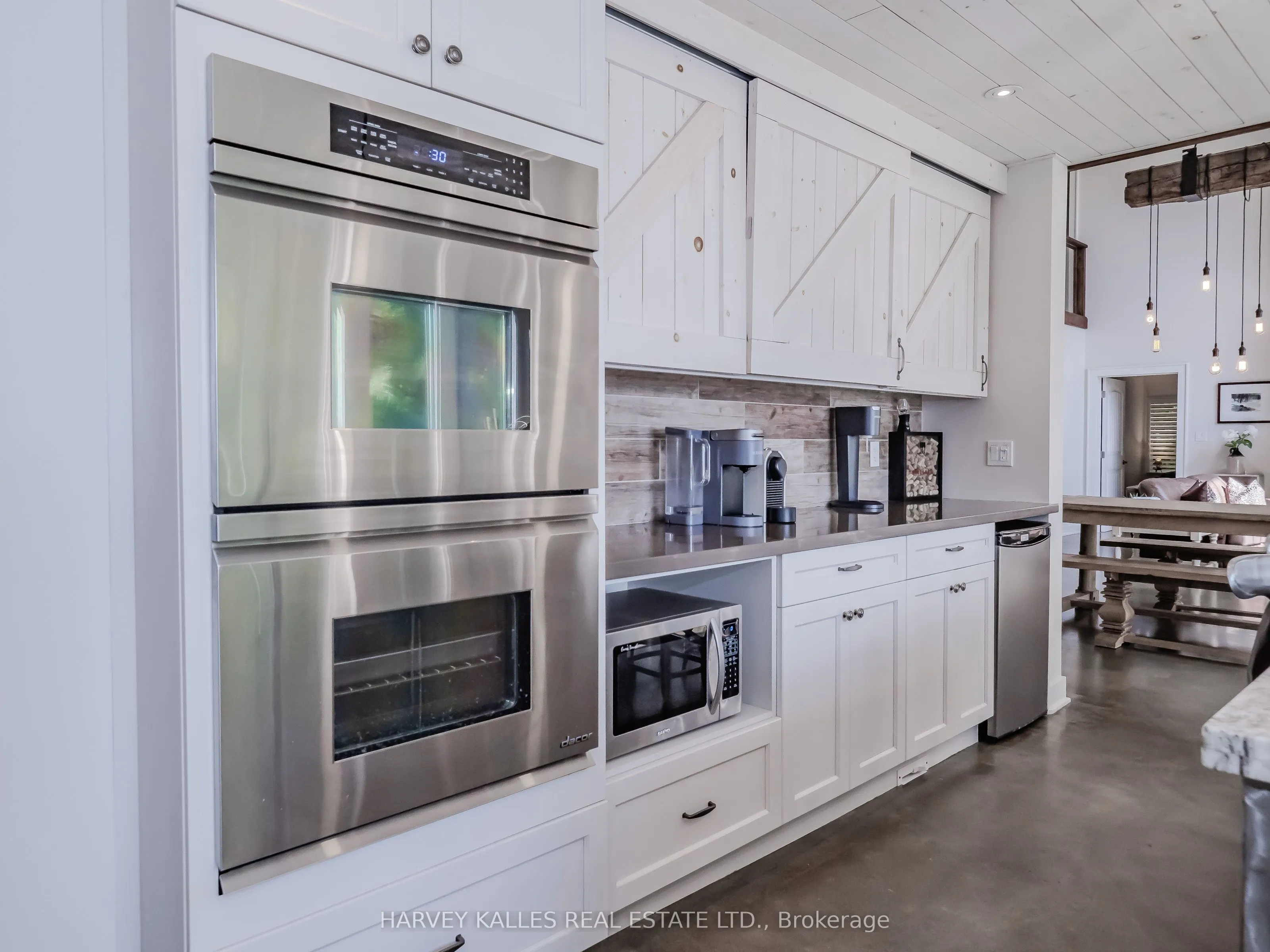 1911 MORTIMERS POINT Road