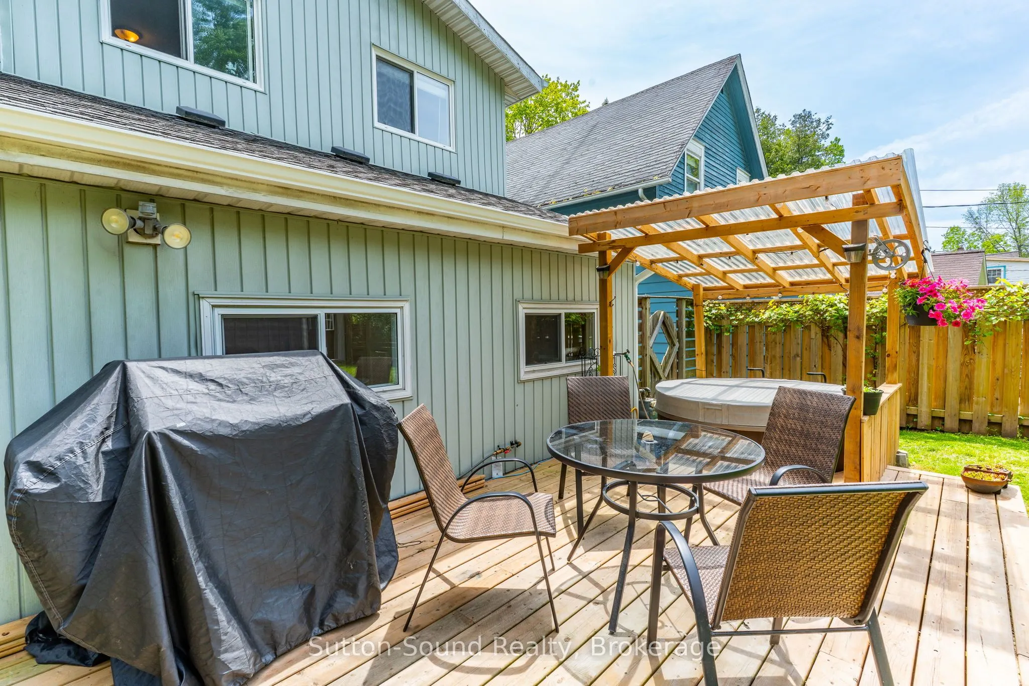 168 Old Beach Drive