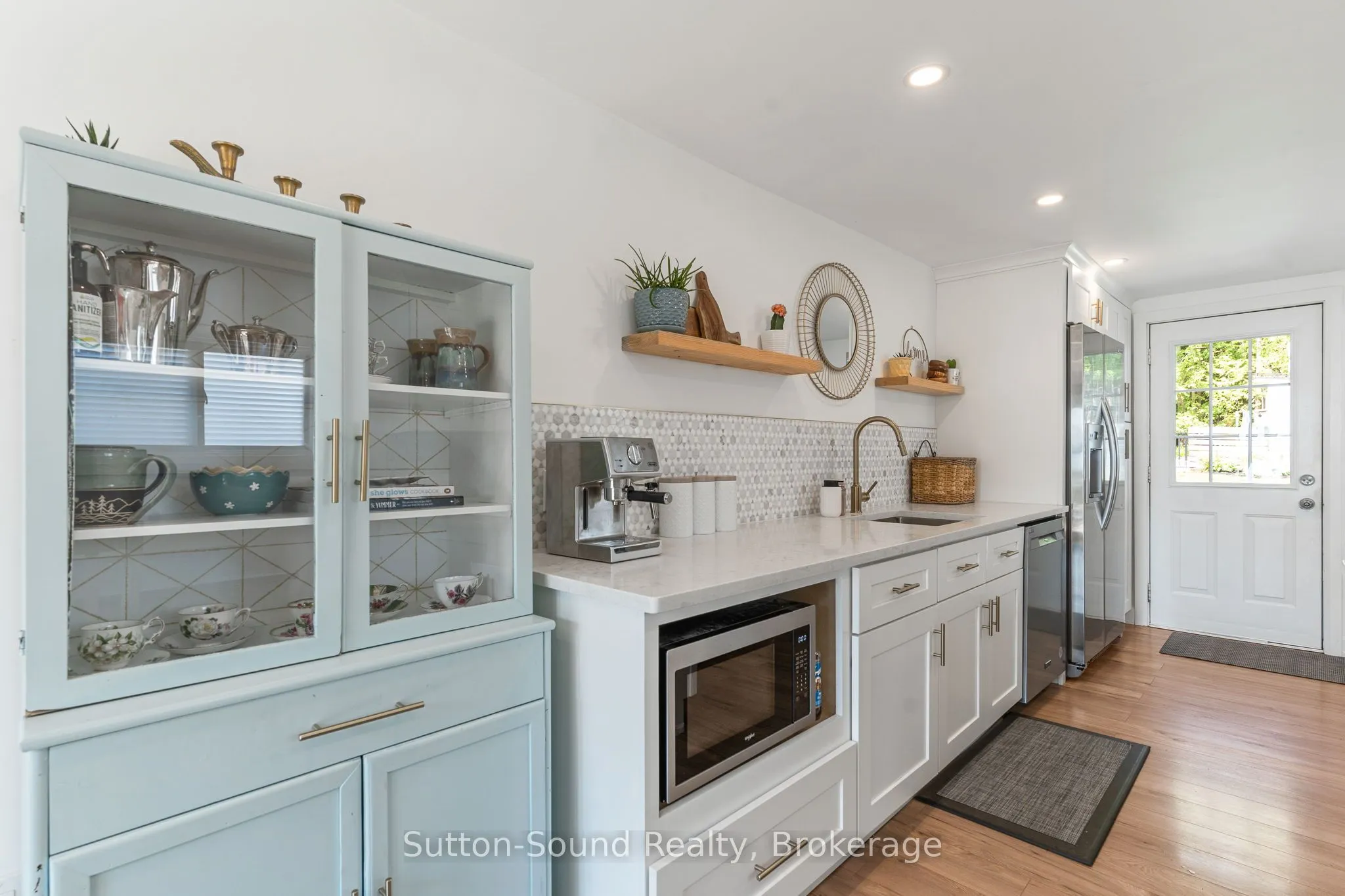 168 Old Beach Drive