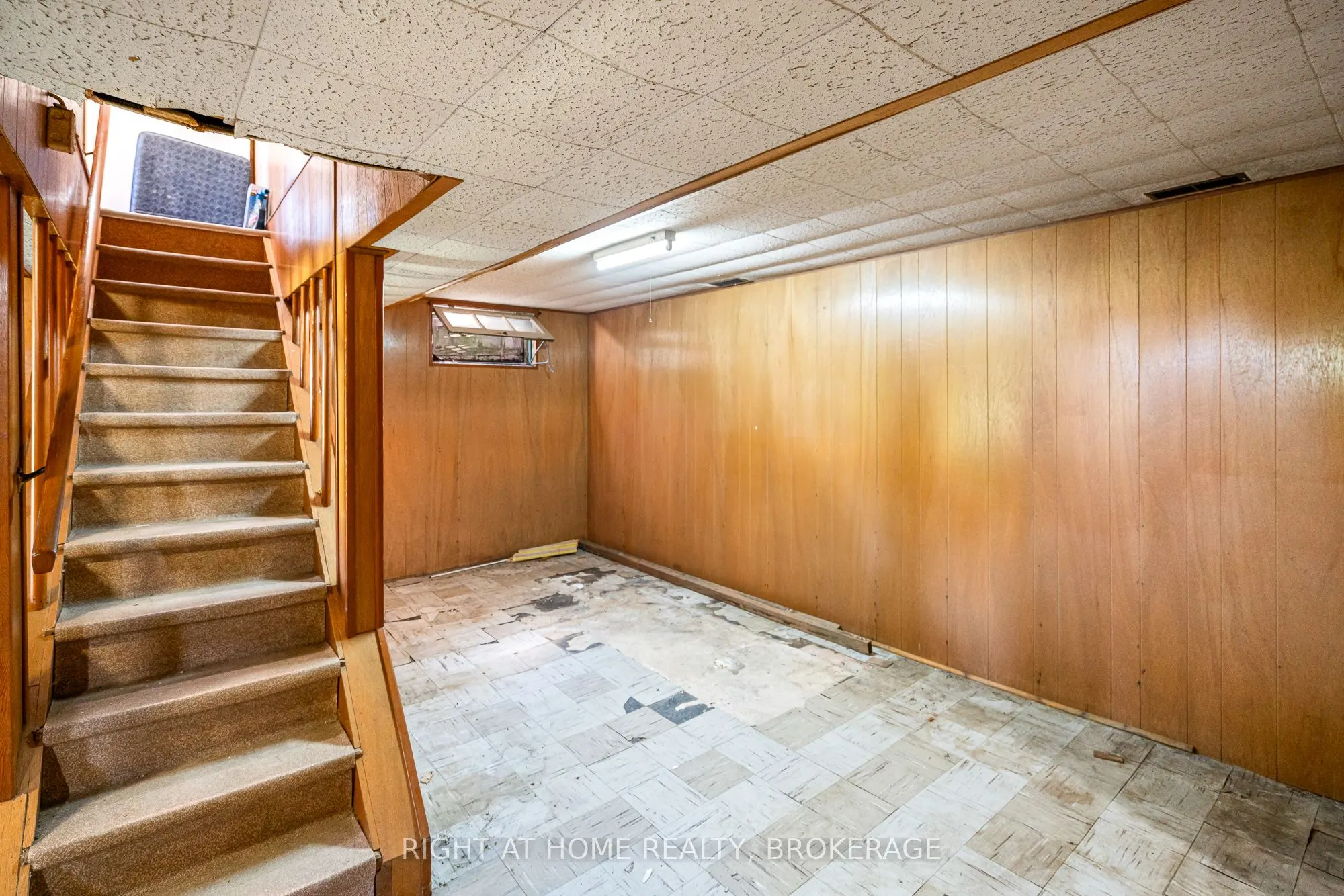 1353 MCNAB Road