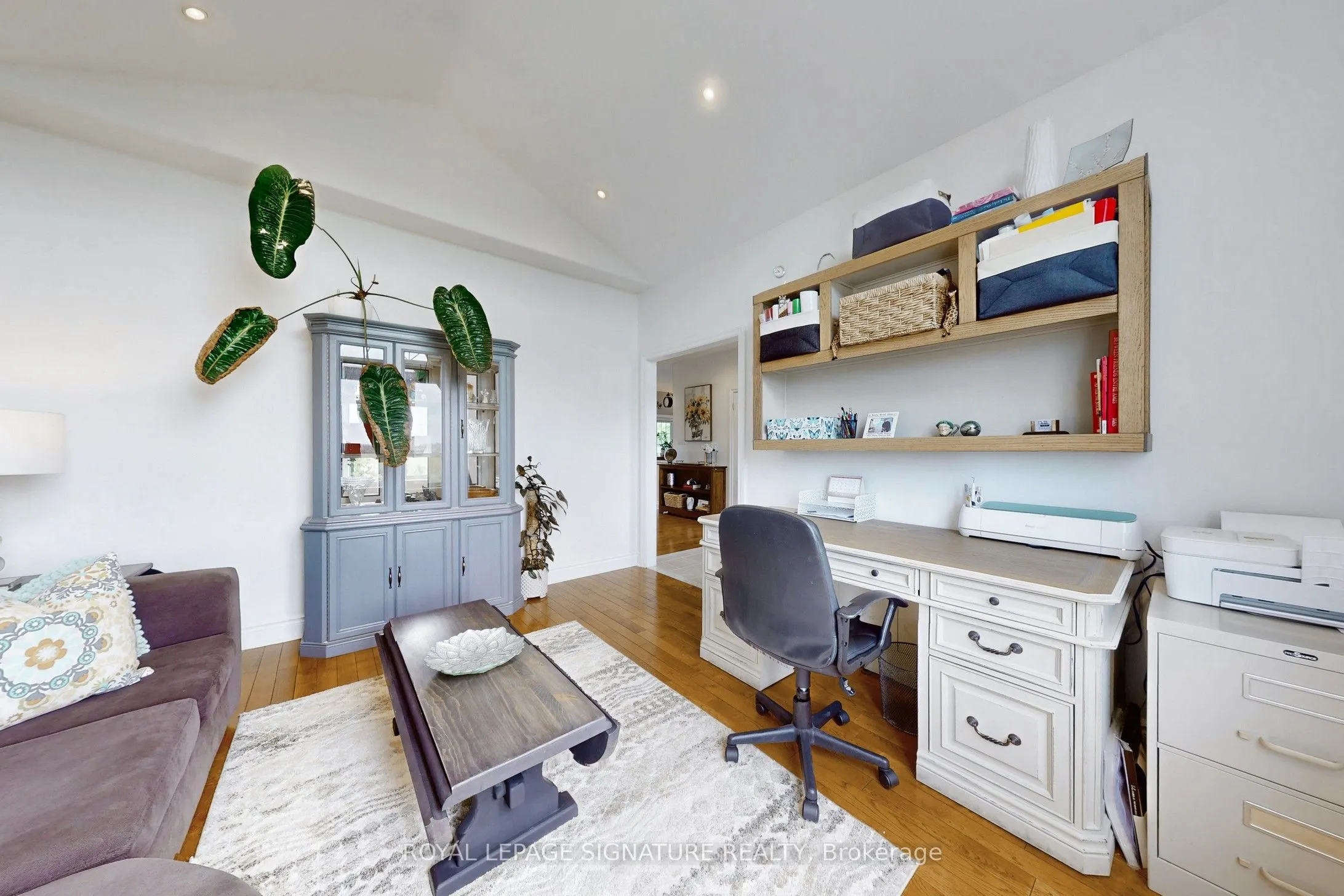 4 Concession Rd 8 E