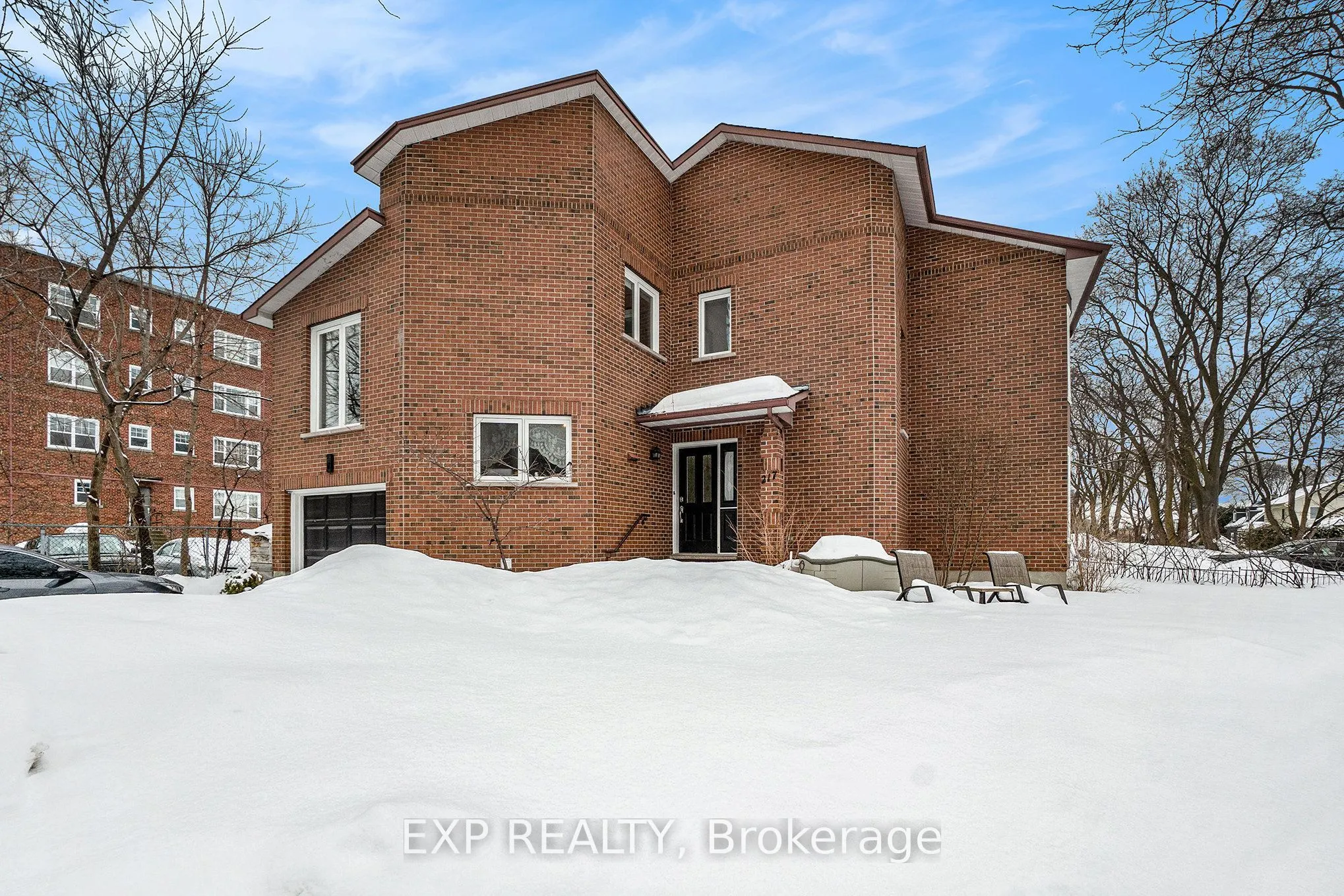 217 Dovercourt Avenue