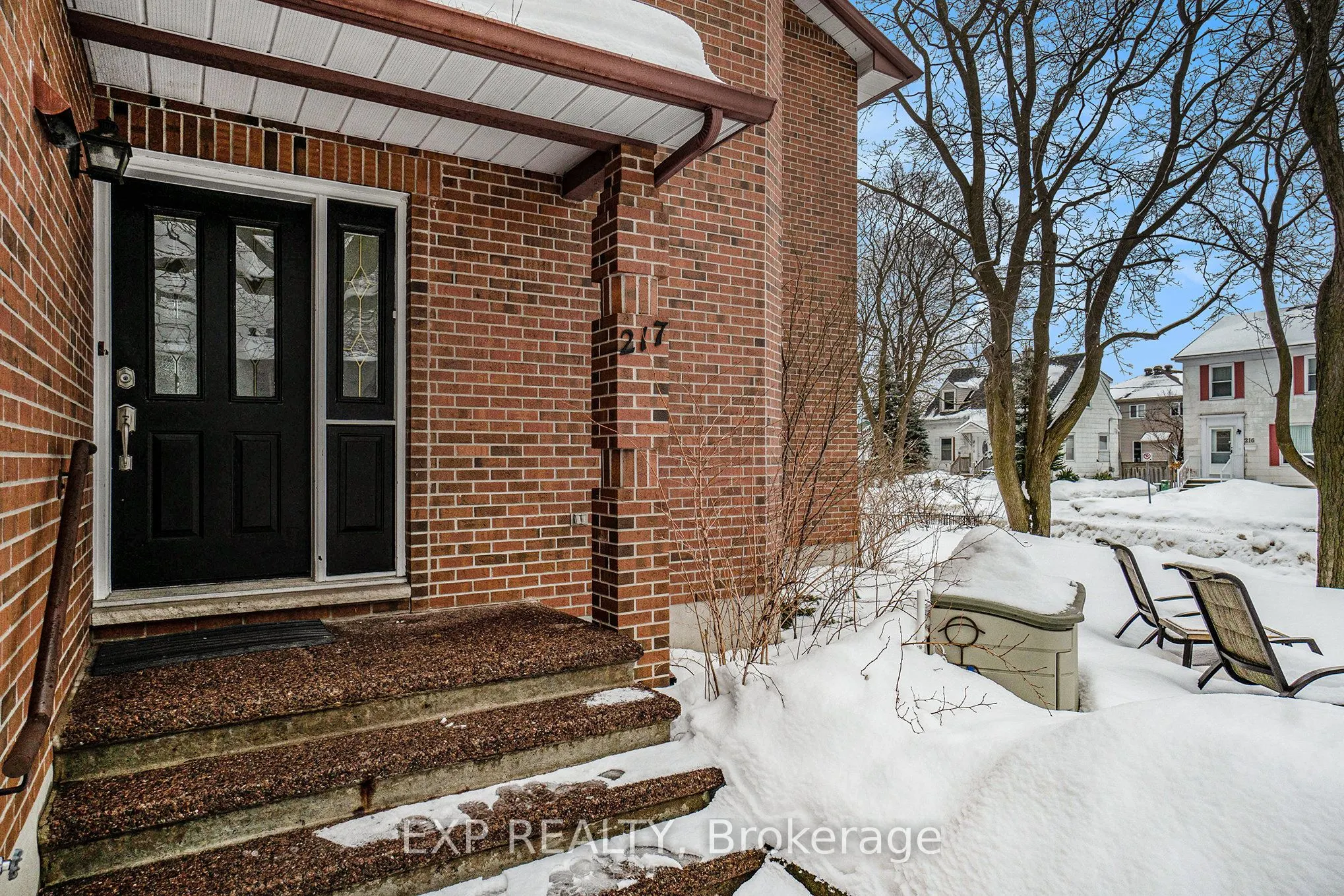 217 Dovercourt Avenue