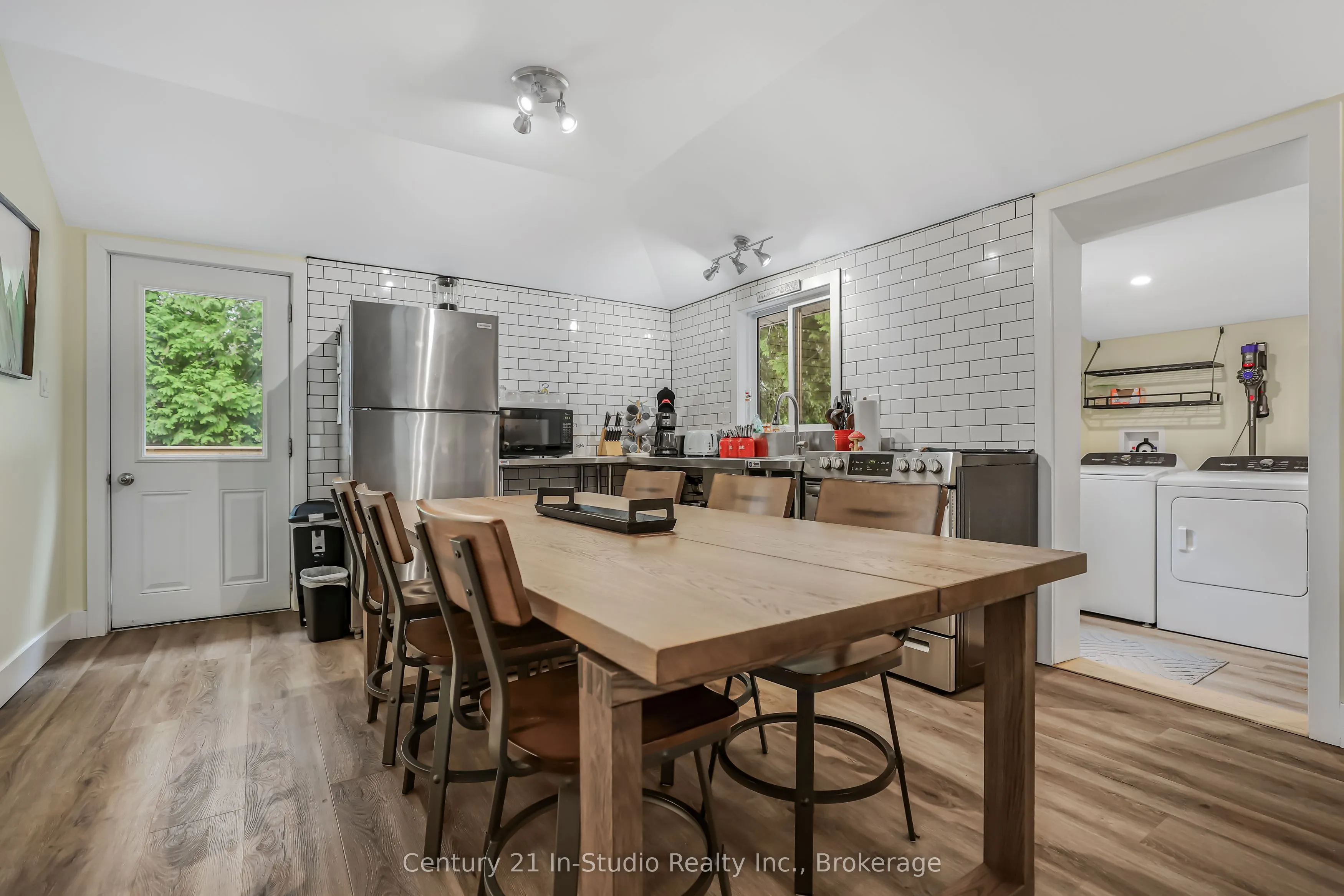 17 Cammidge Crescent