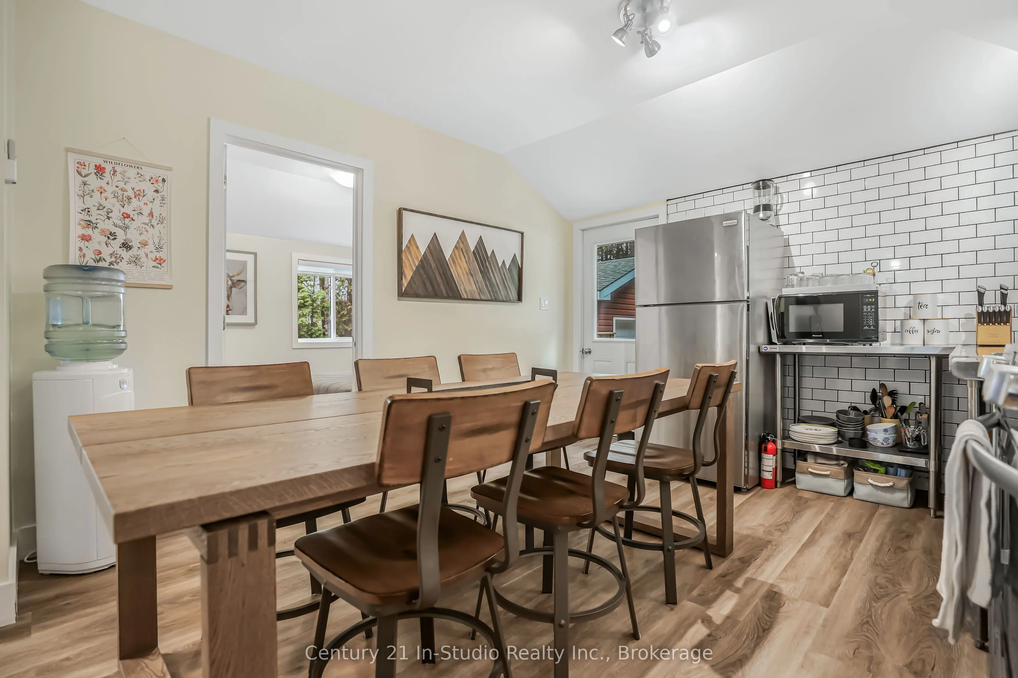 17 Cammidge Crescent