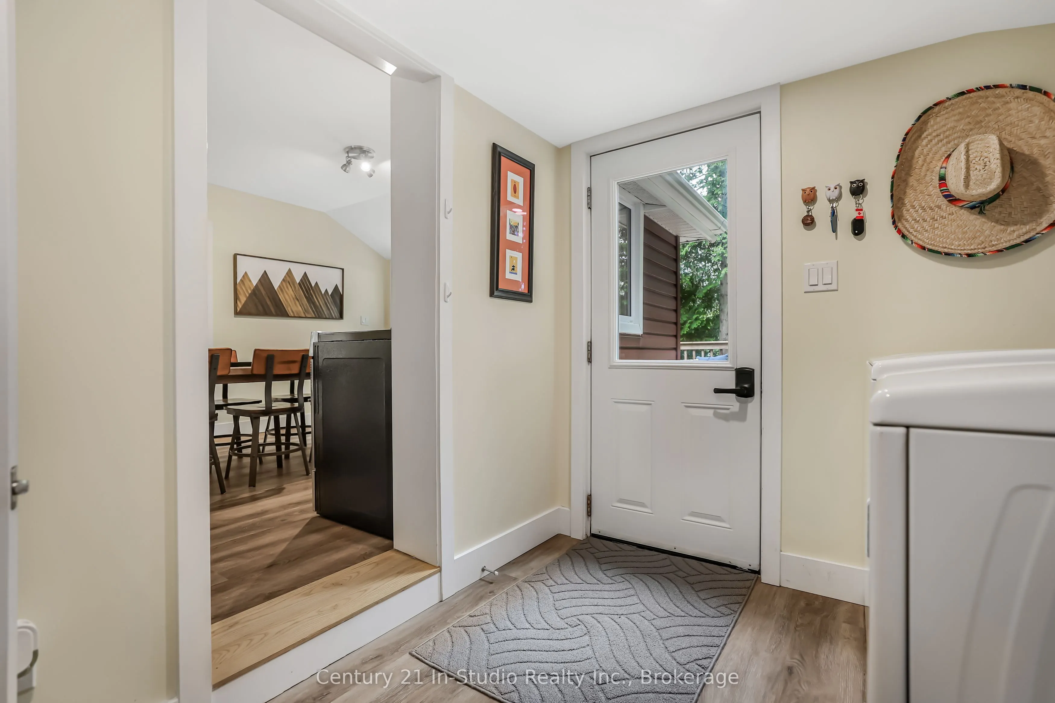 17 Cammidge Crescent