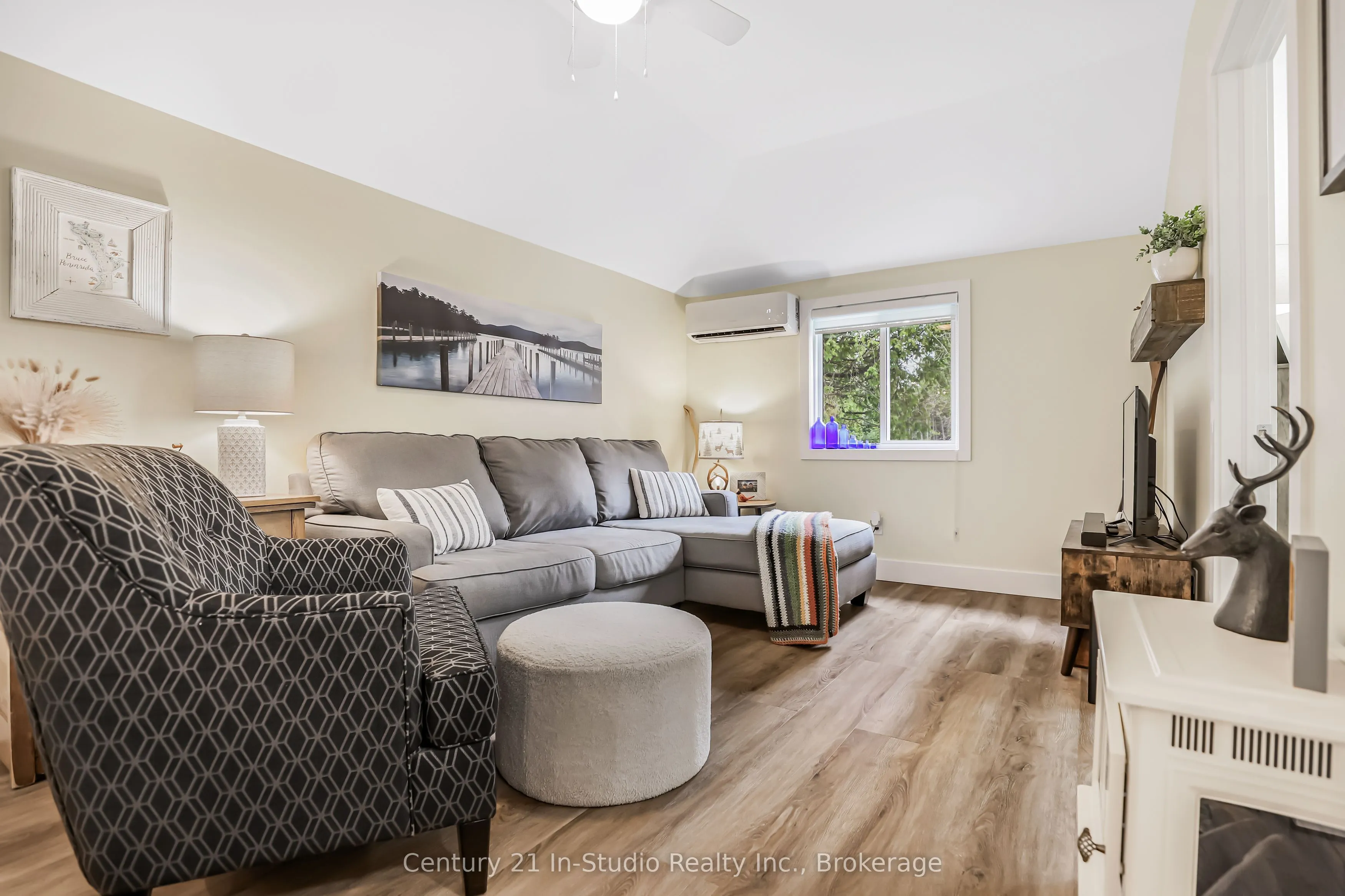 17 Cammidge Crescent