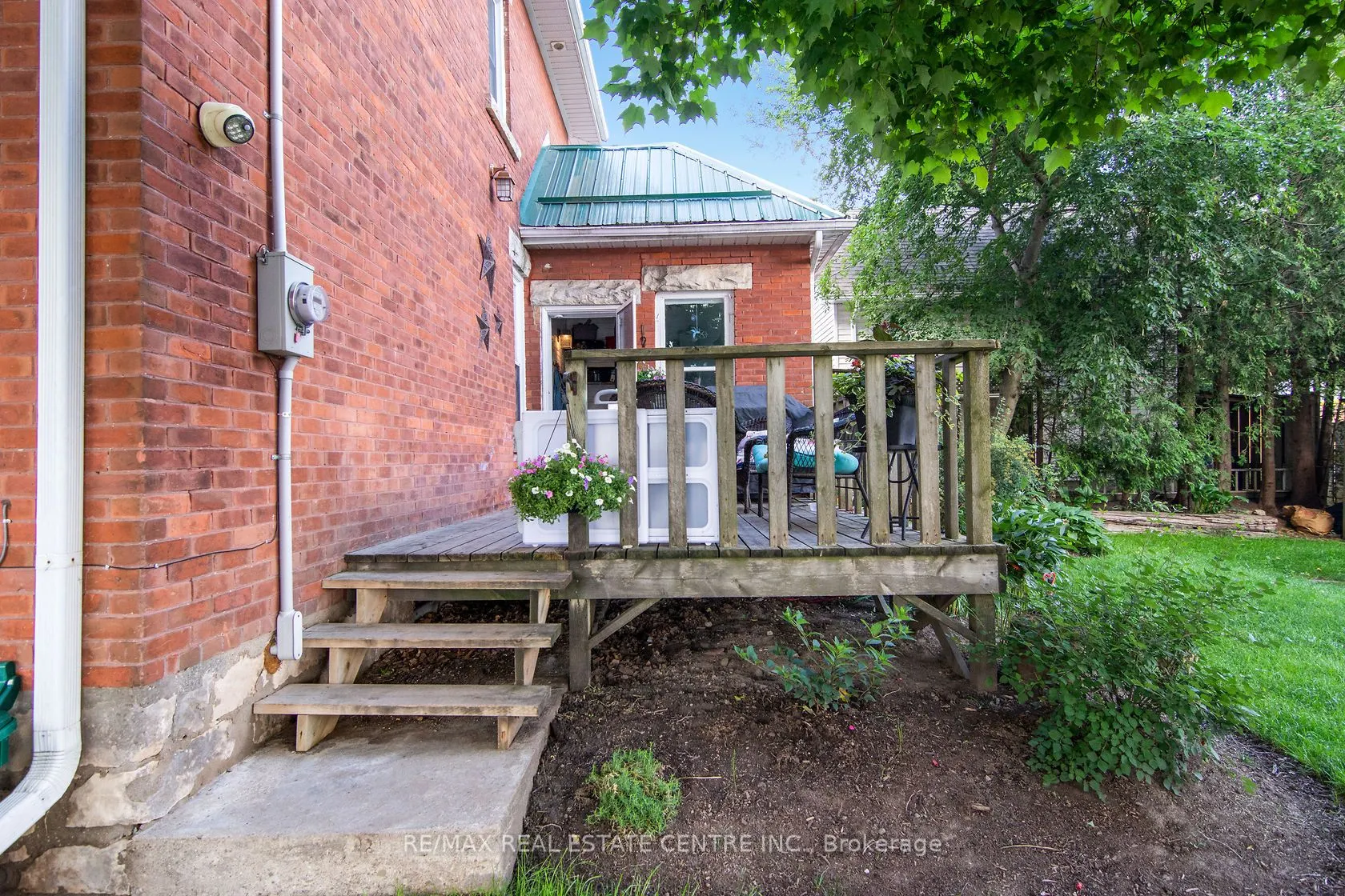 132 First Avenue E