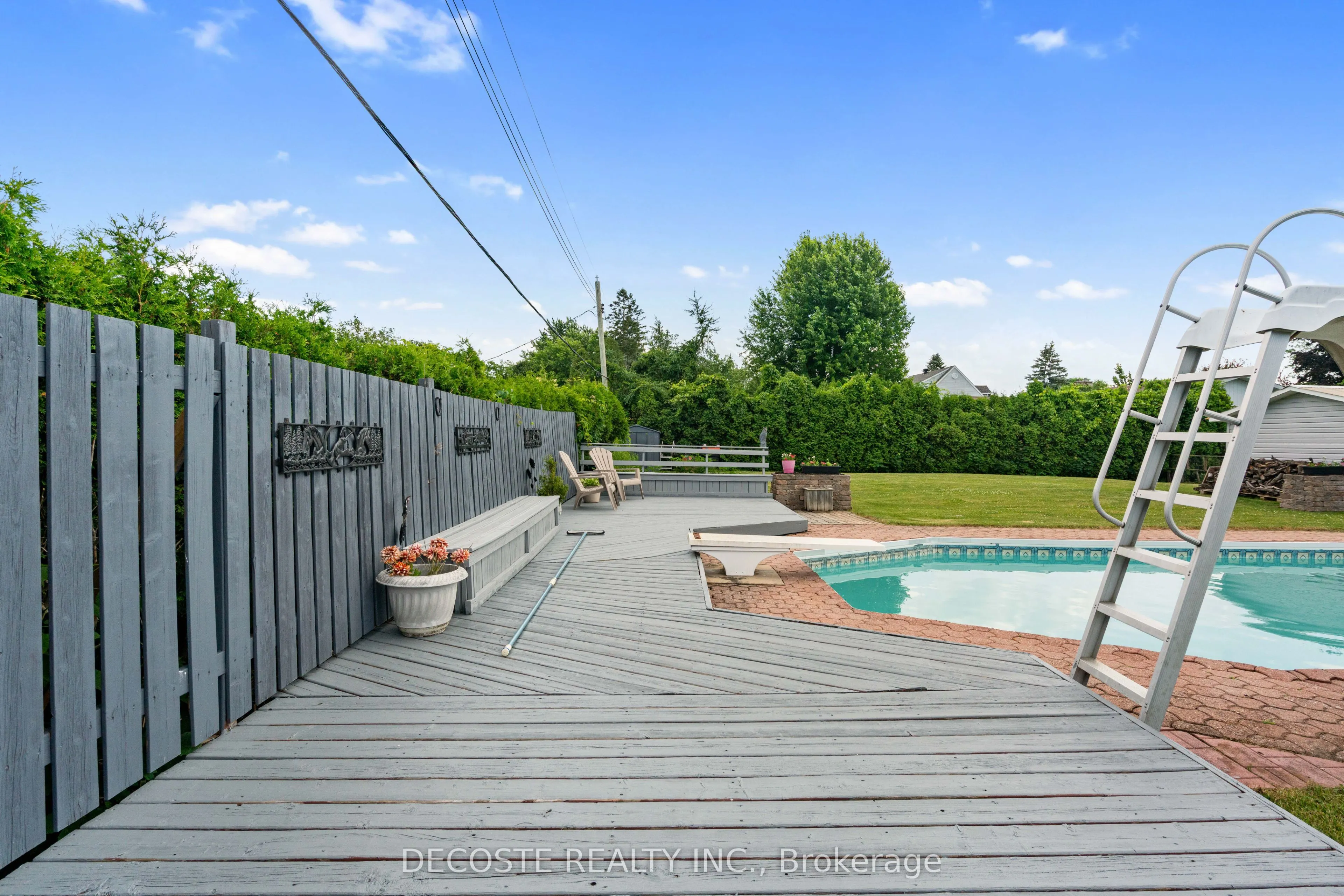 3507 Thomas Street