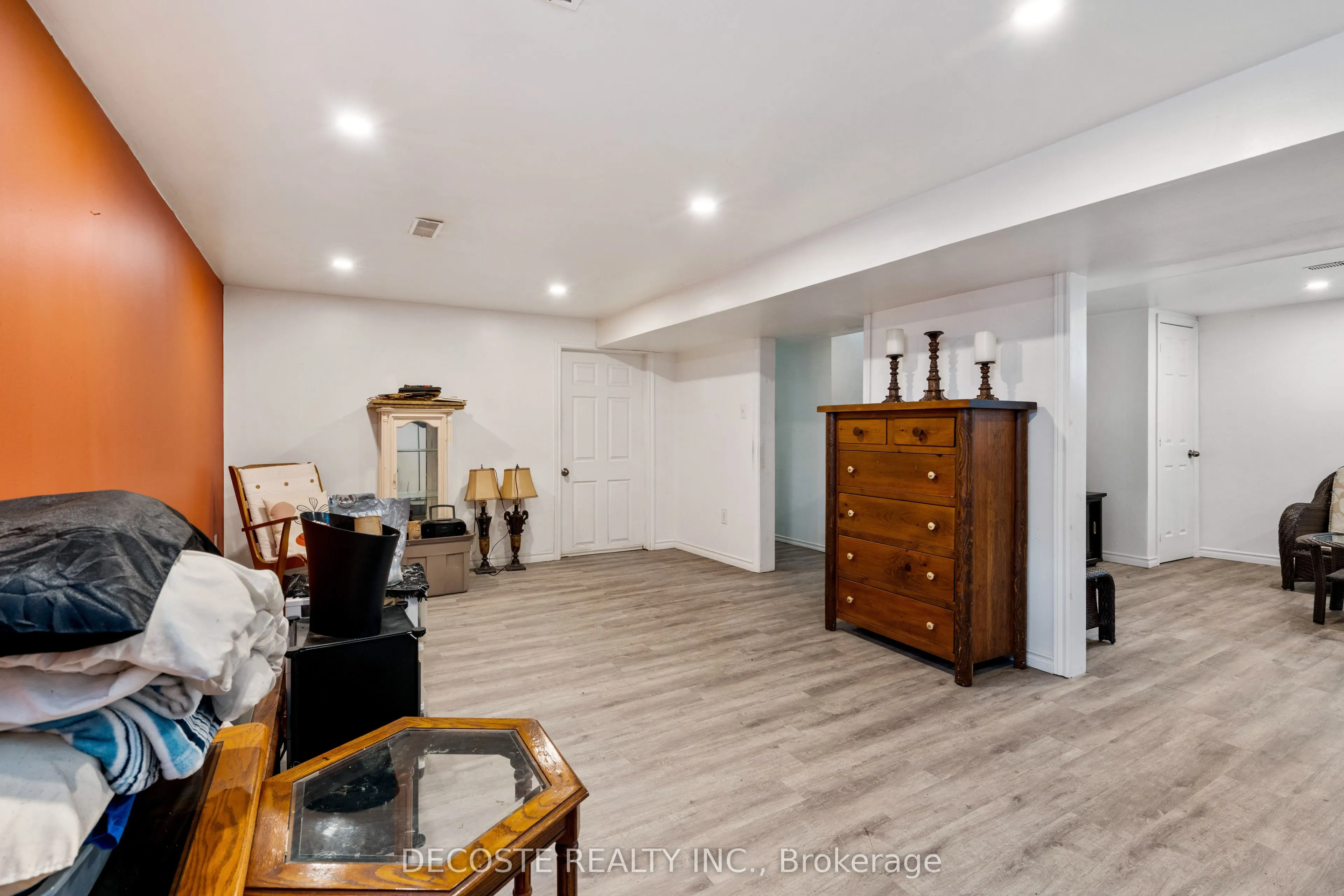 3507 Thomas Street