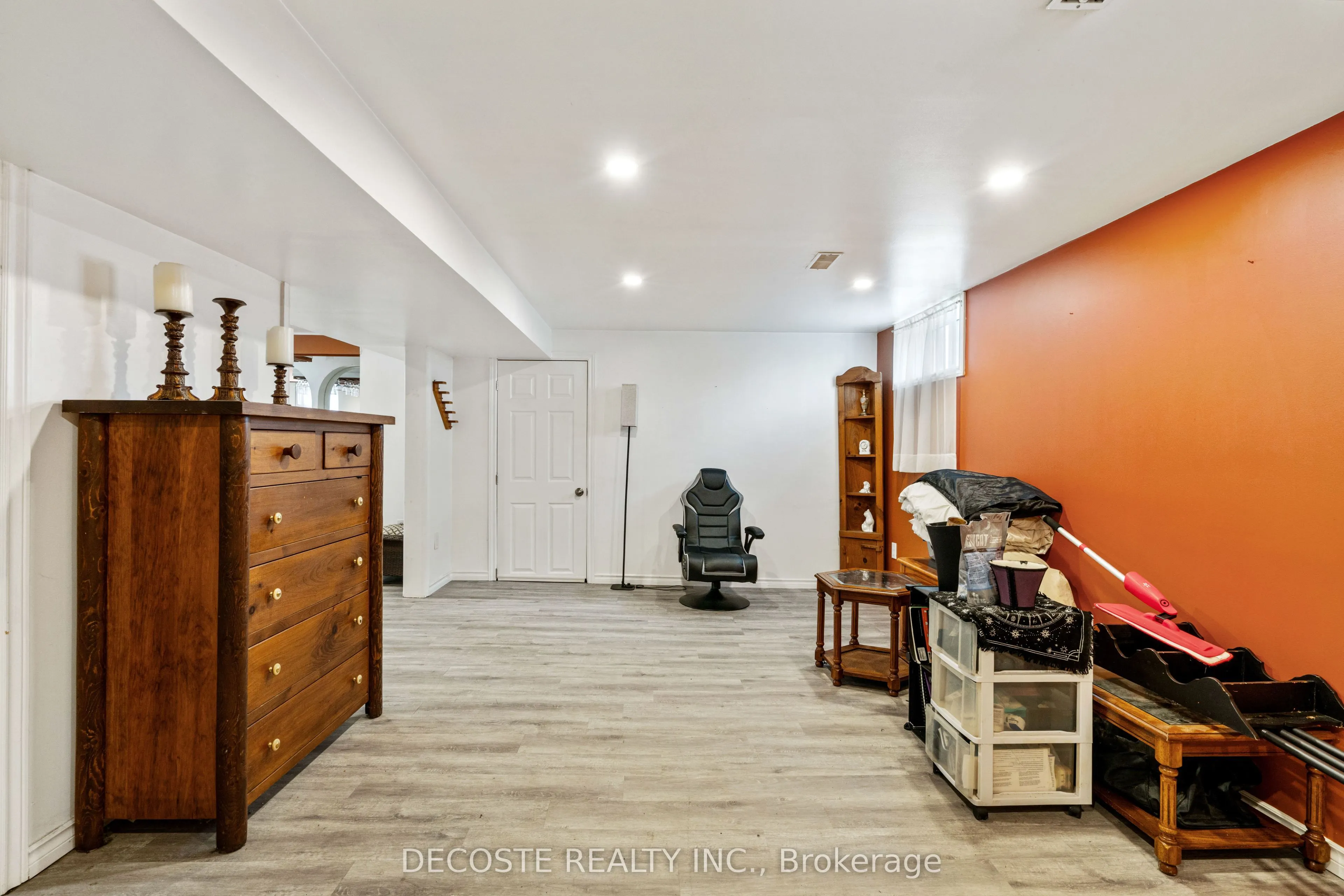 3507 Thomas Street
