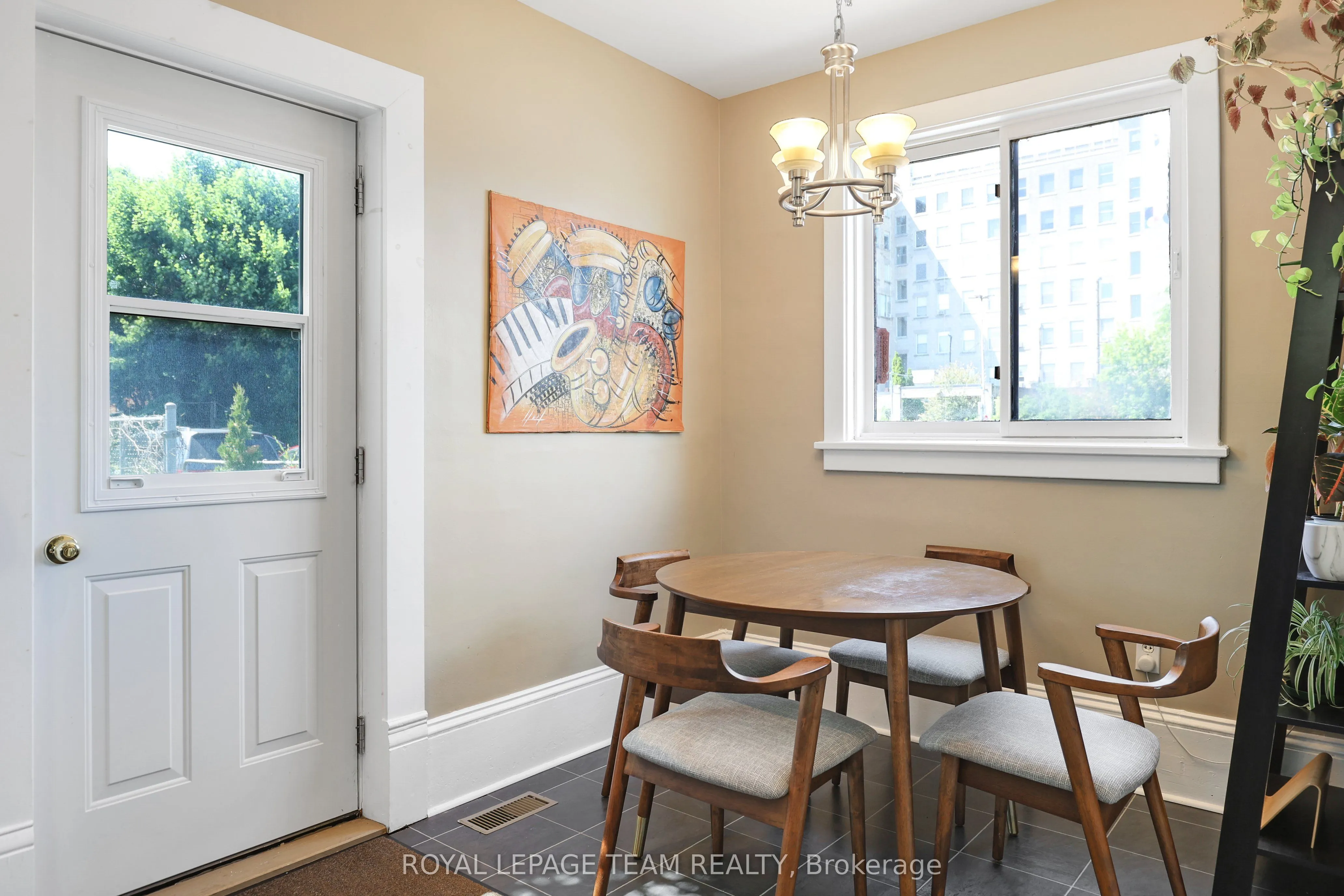 142 Cathcart Street