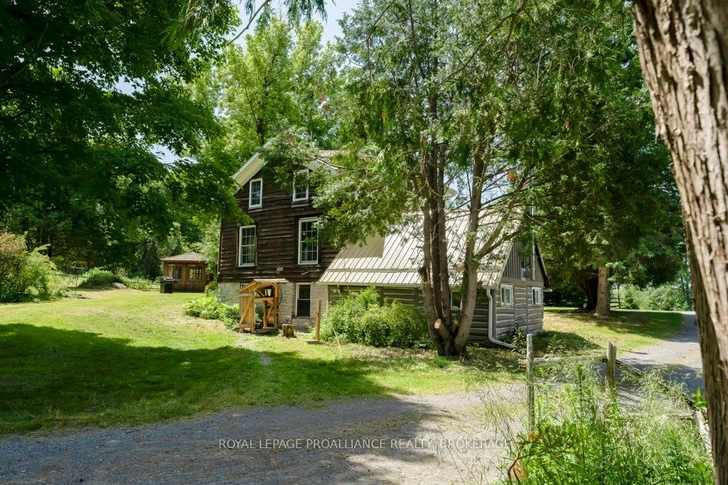 25 Curl Road