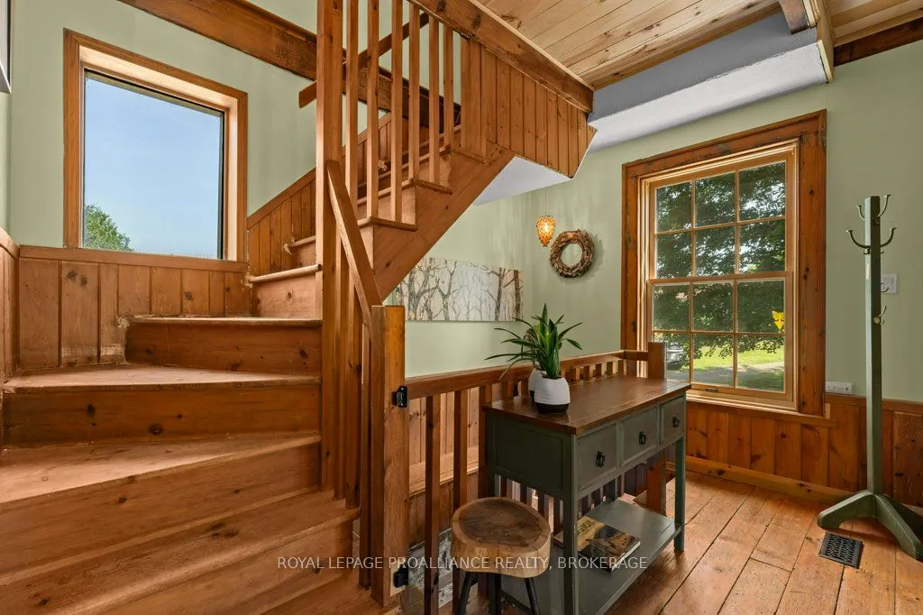 25 Curl Road
