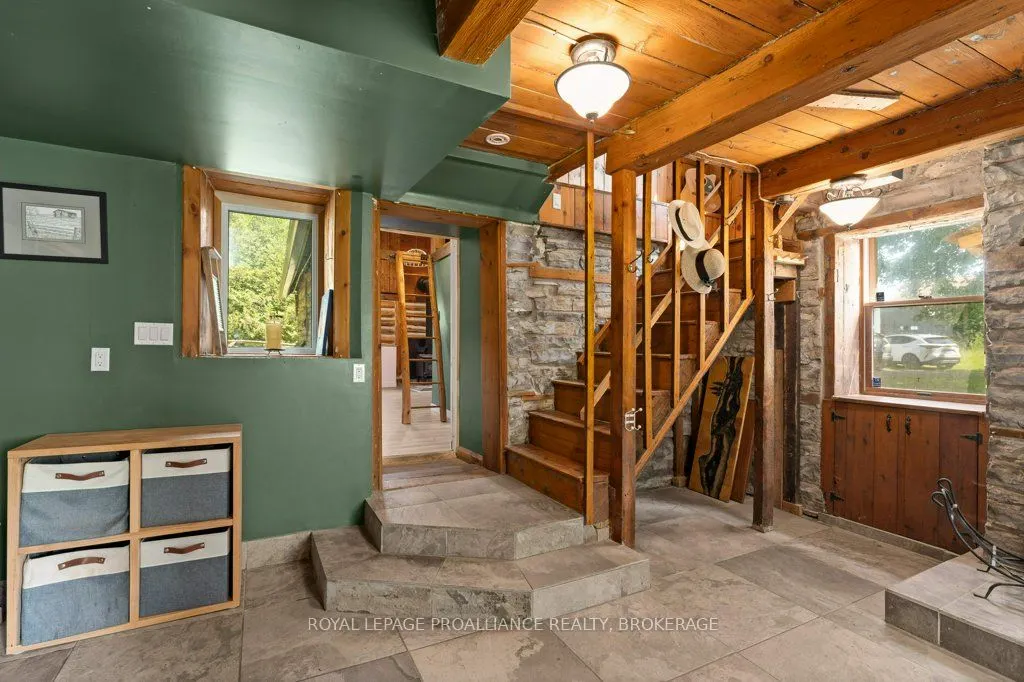 25 Curl Road