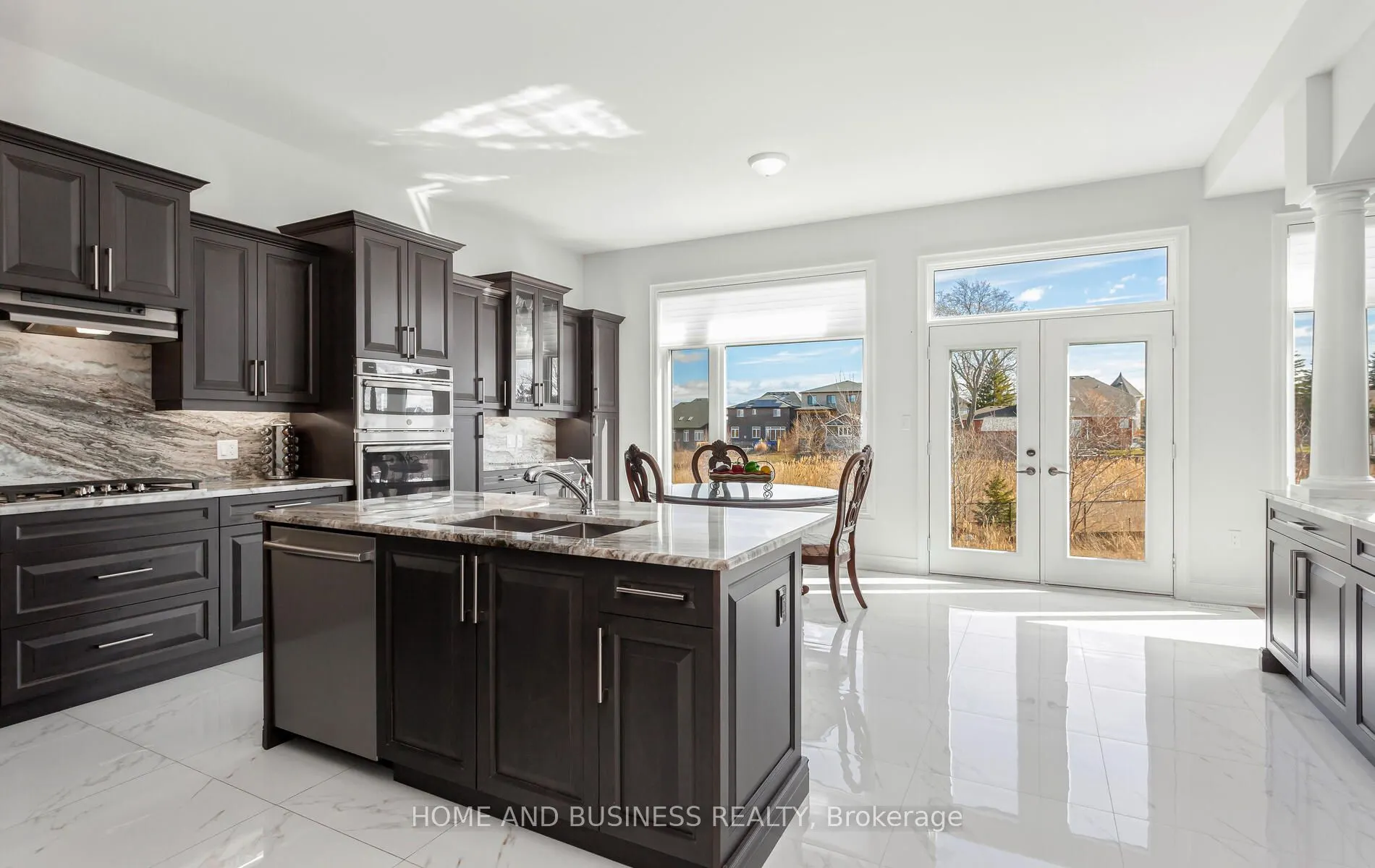 27 Deerfield Lane
