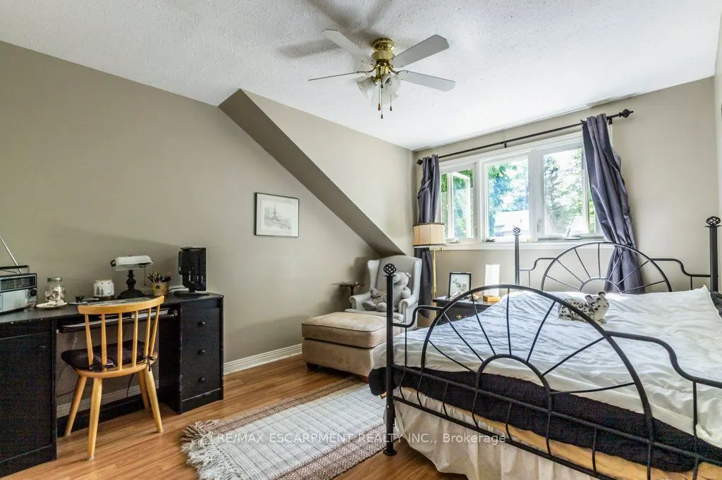 109 Wilson Street W, #14