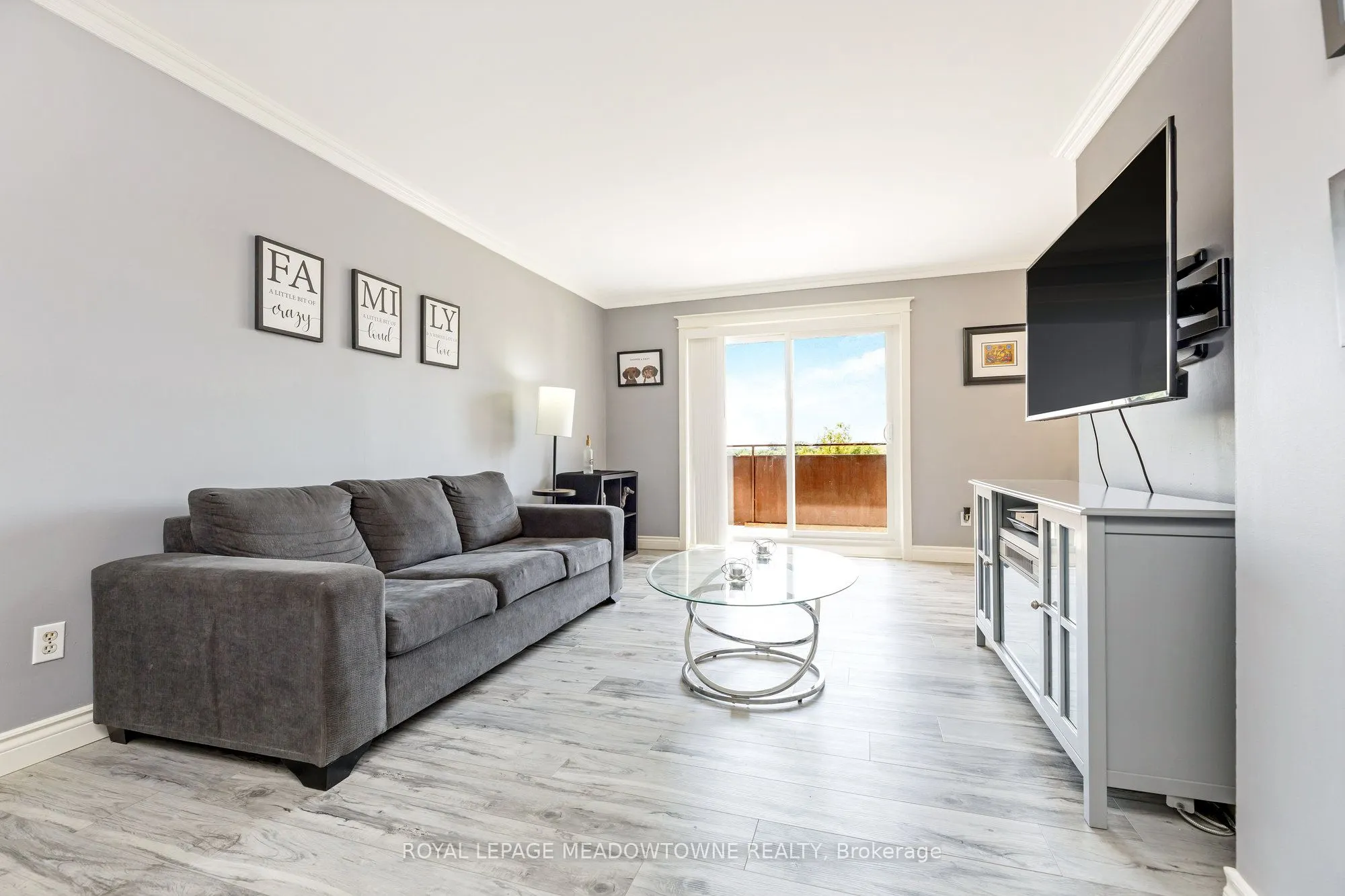 53 Conroy Crescent, #203