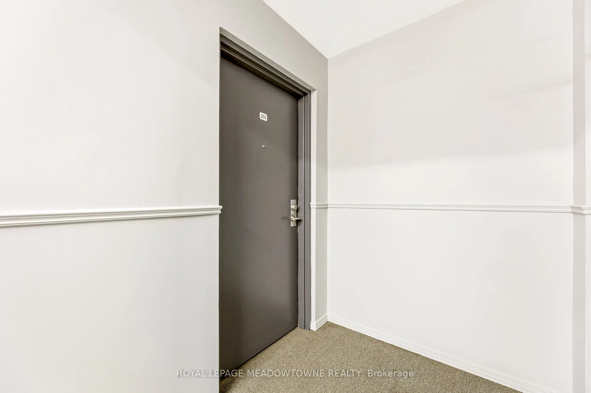 53 Conroy Crescent, #203
