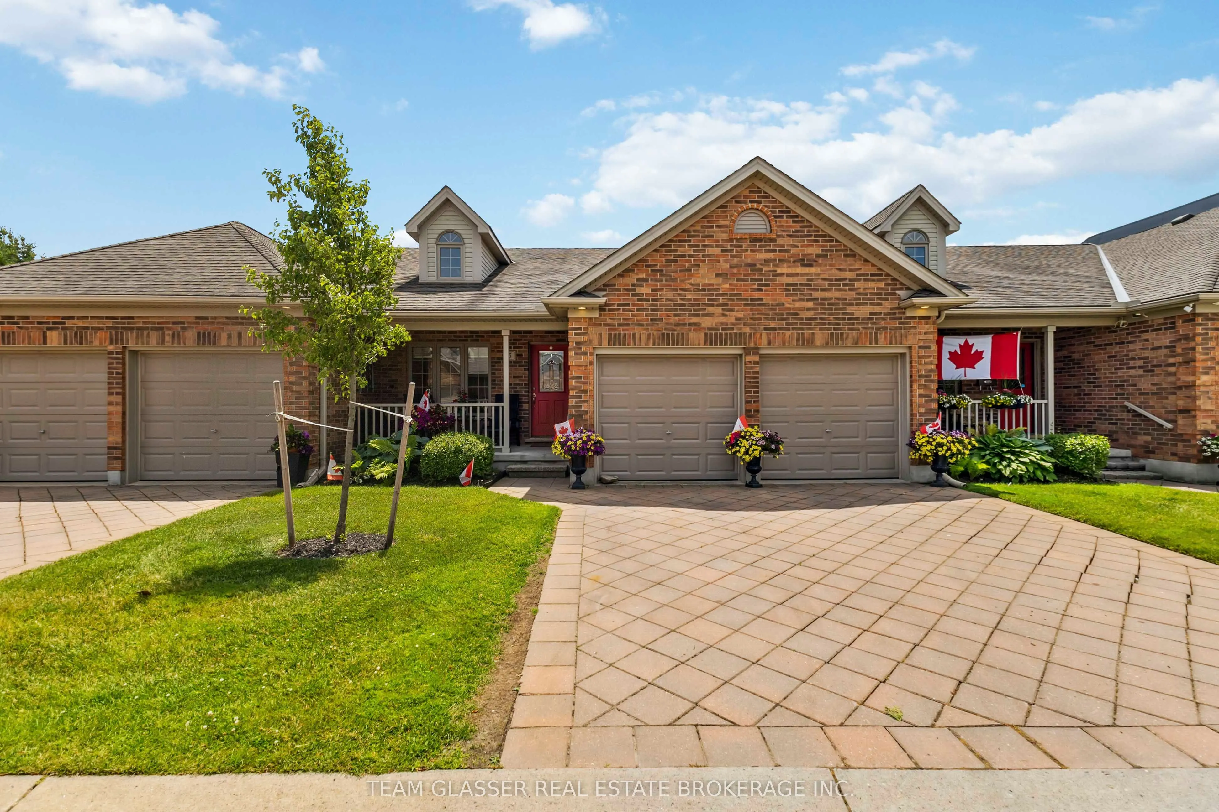 5 FOXHOLLOW Drive, #5