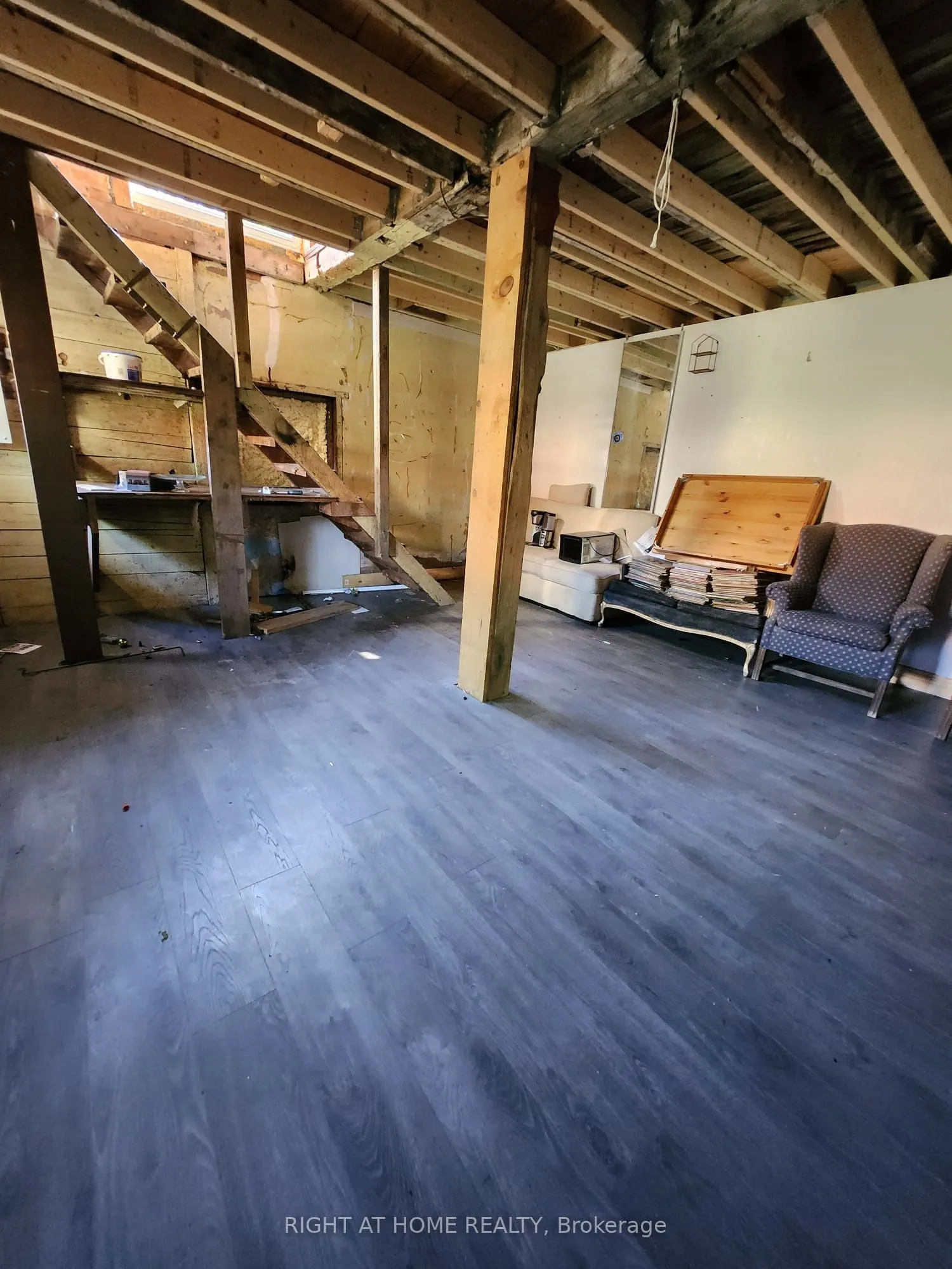 171 King Street W, #Garage