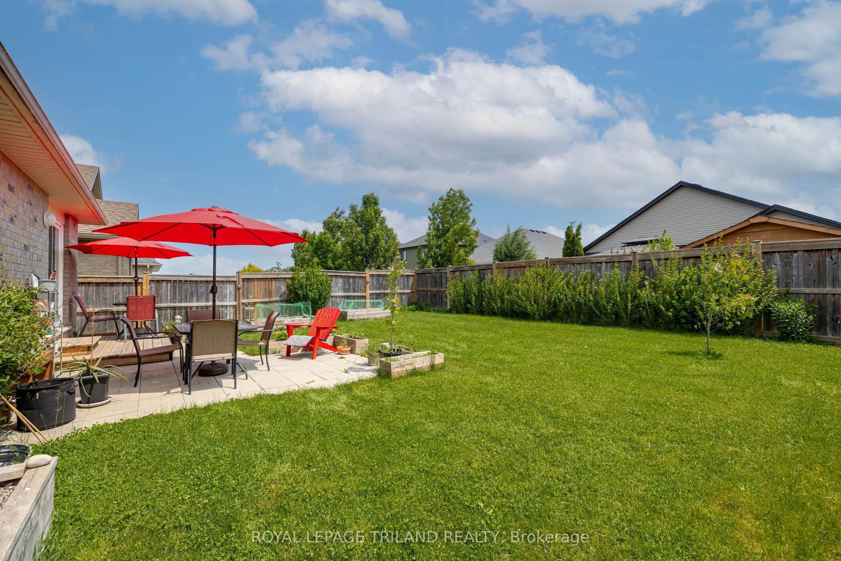 31 Acorn Trail