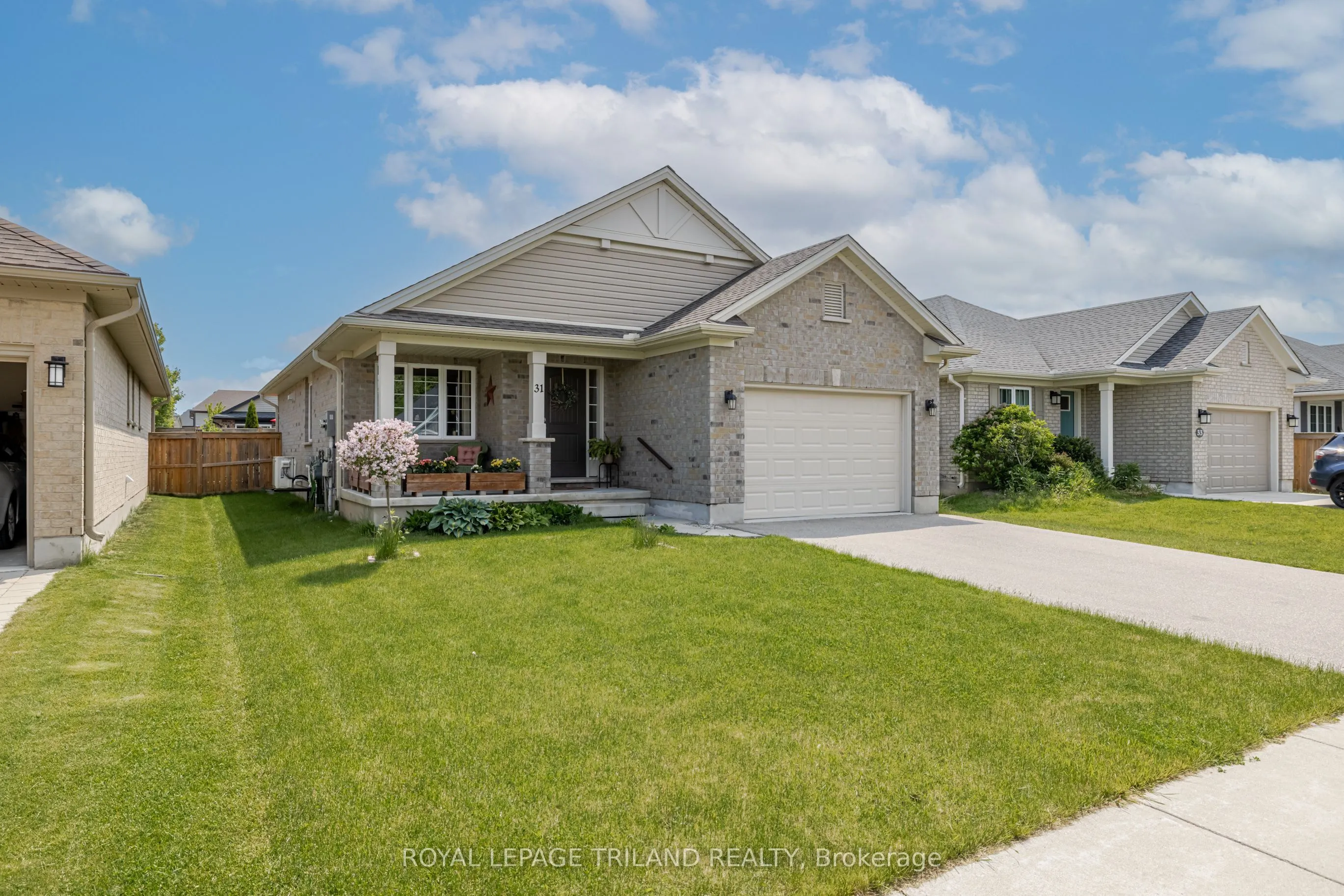 31 Acorn Trail