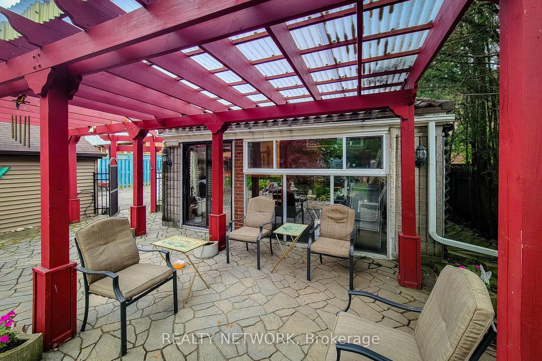 63 Hardale Crescent