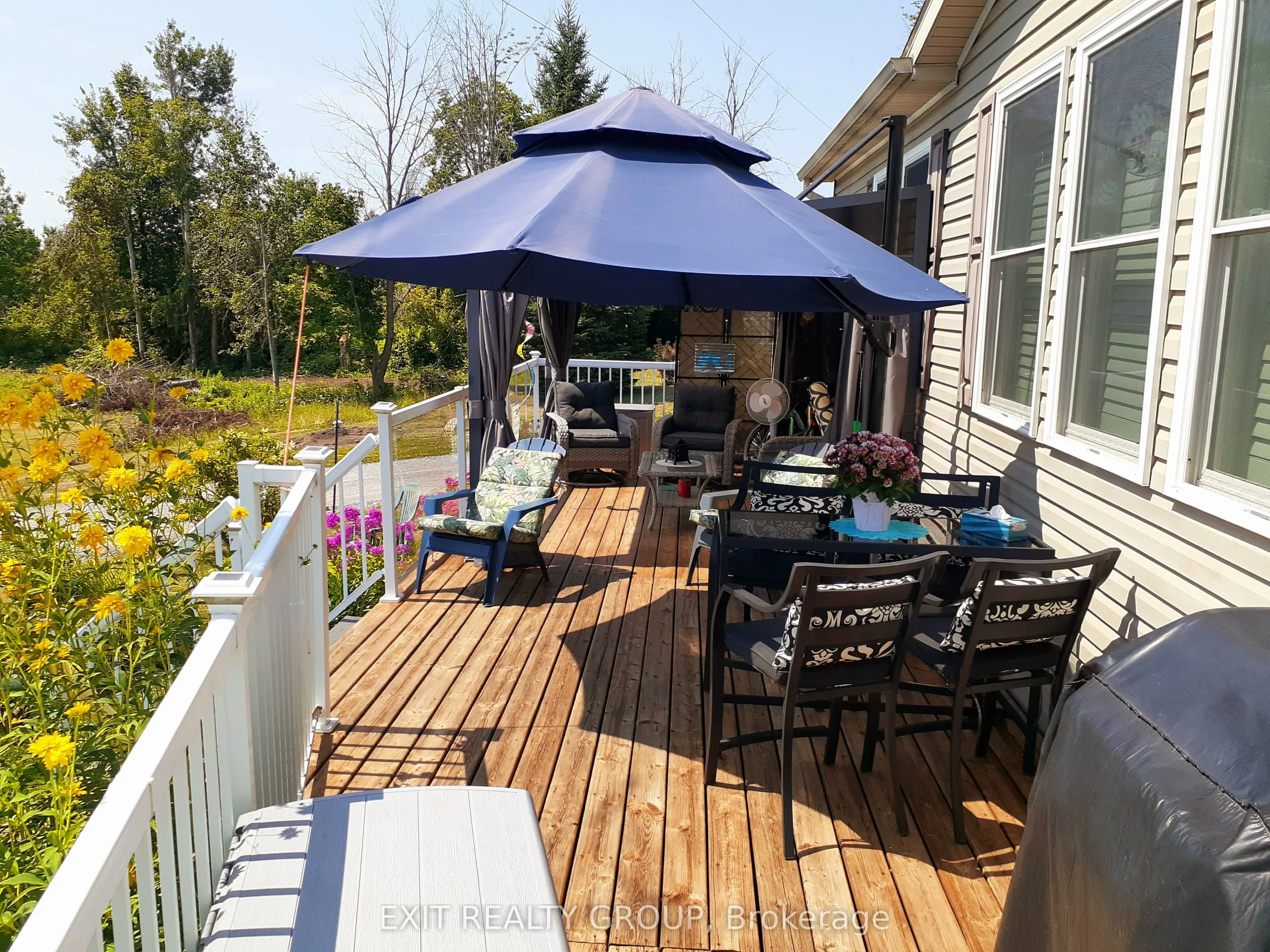 7-152 CONCESSION RD 11 W