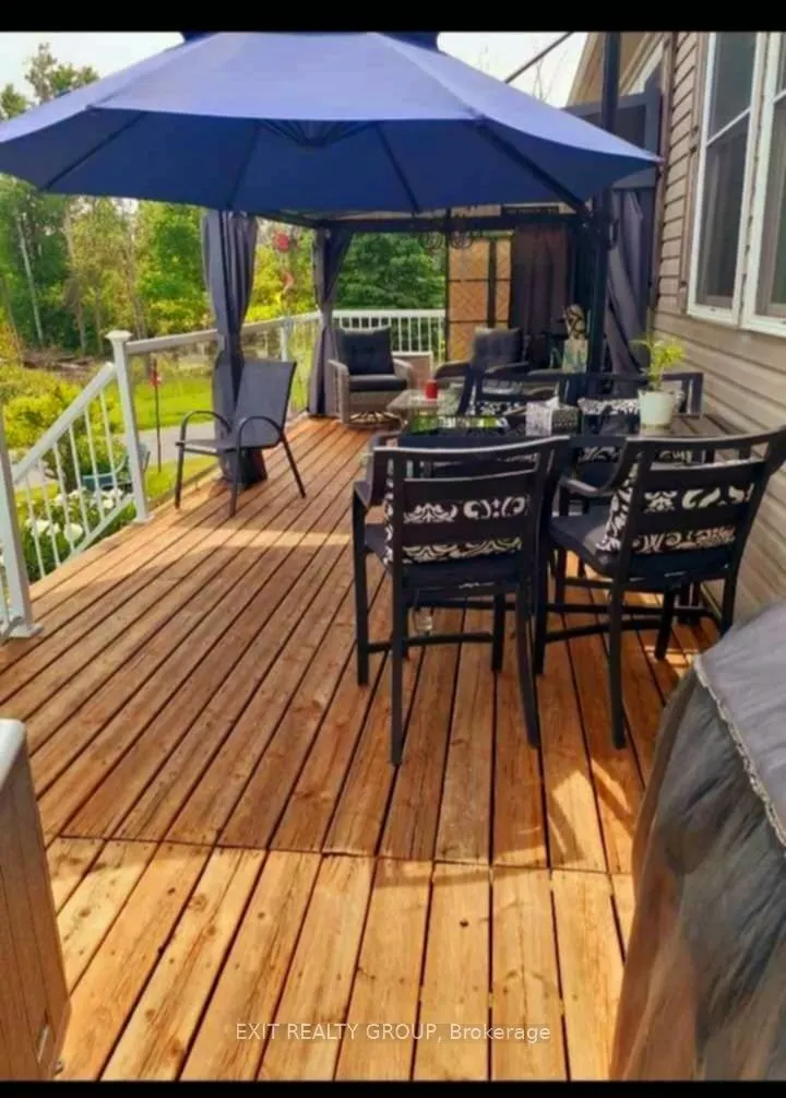 7-152 CONCESSION RD 11 W