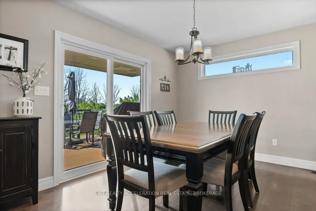 79 Hartwood Crescent