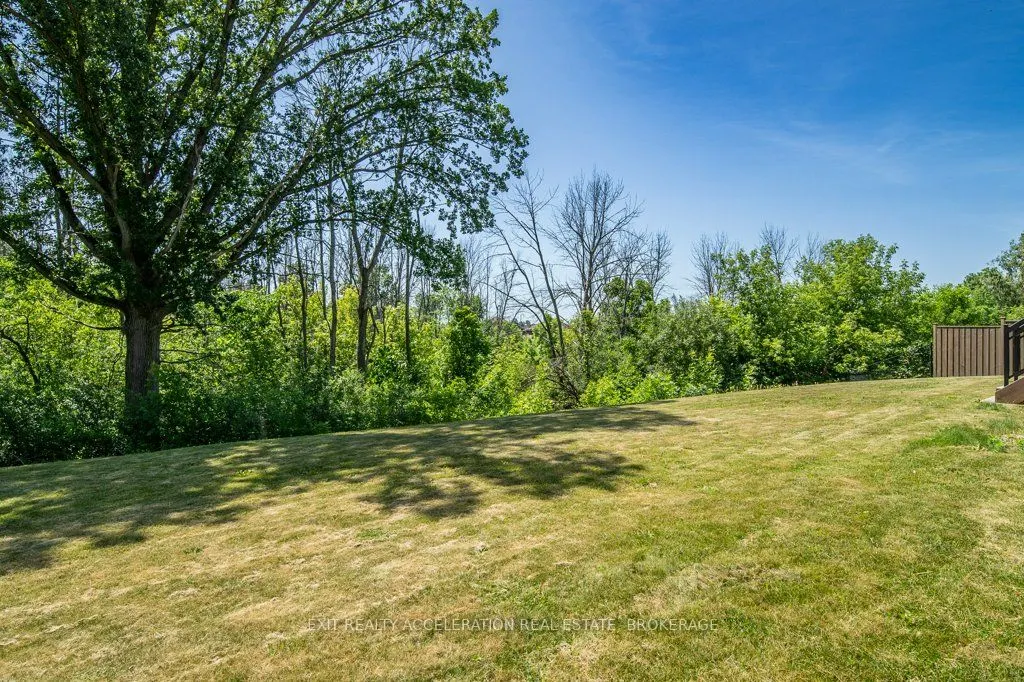 79 Hartwood Crescent
