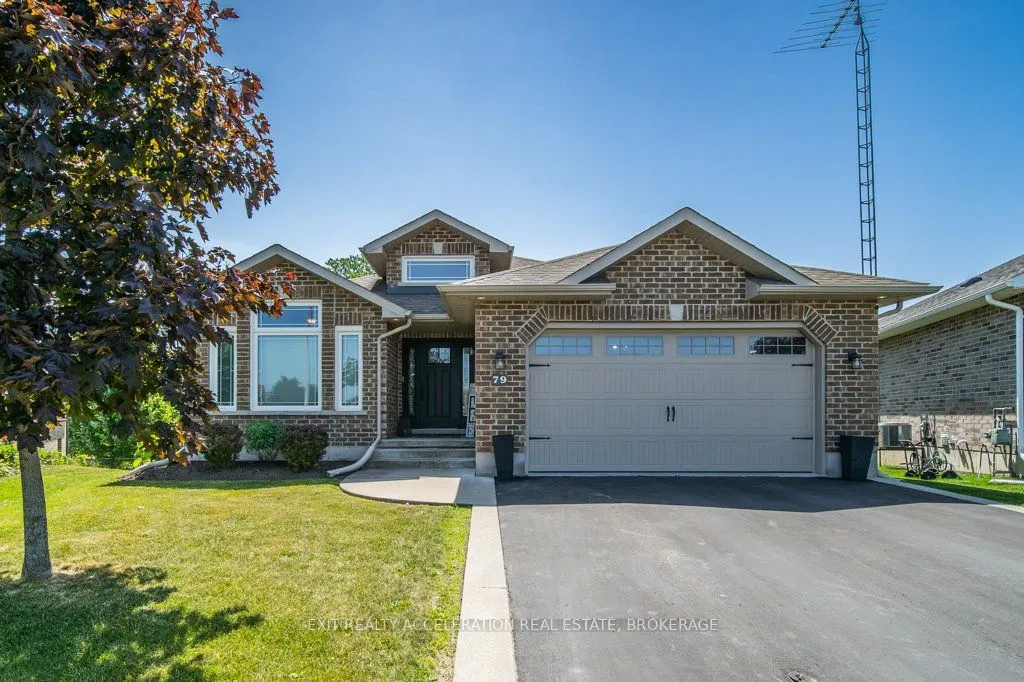 79 Hartwood Crescent