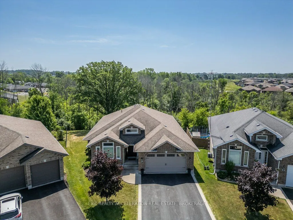 79 Hartwood Crescent