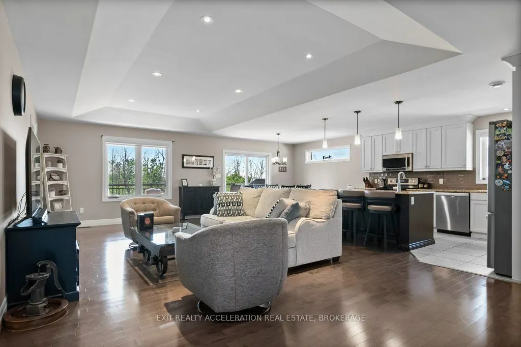 79 Hartwood Crescent