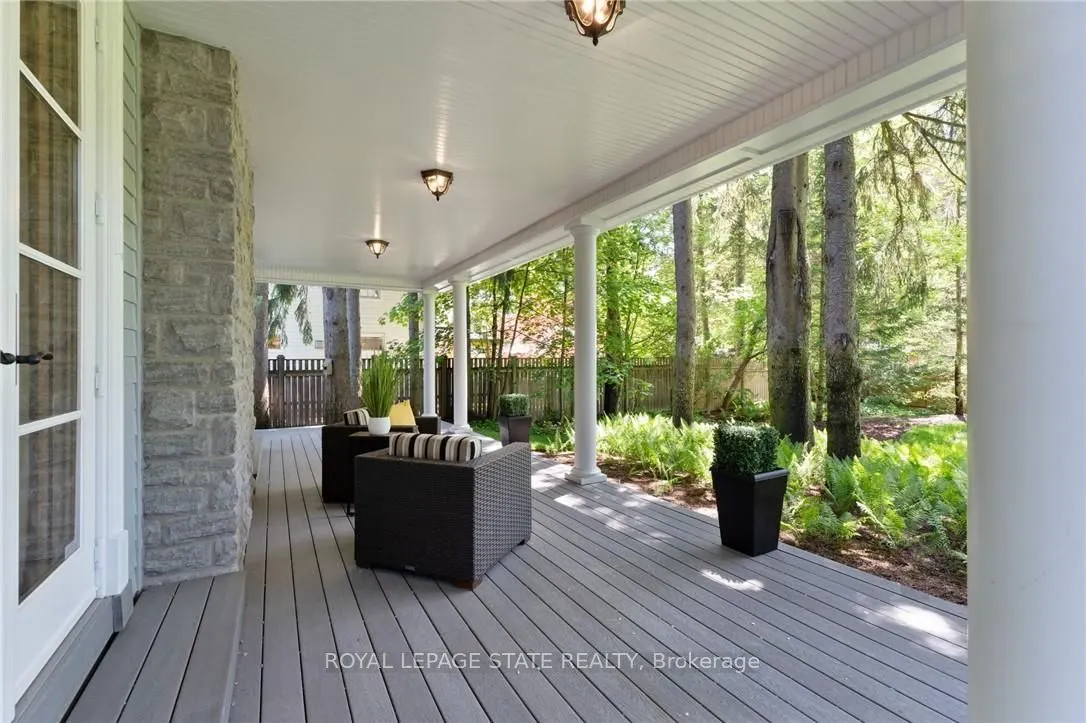 84 Jerseyville Road W
