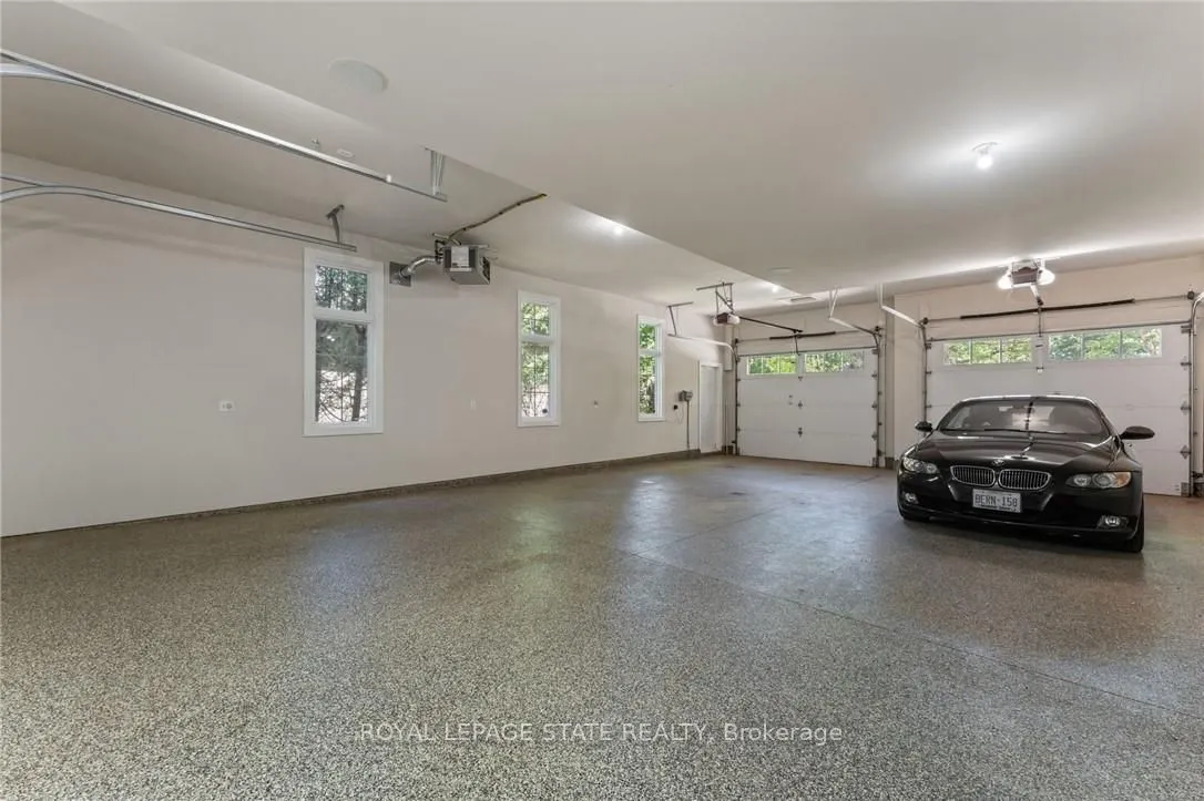 84 Jerseyville Road W