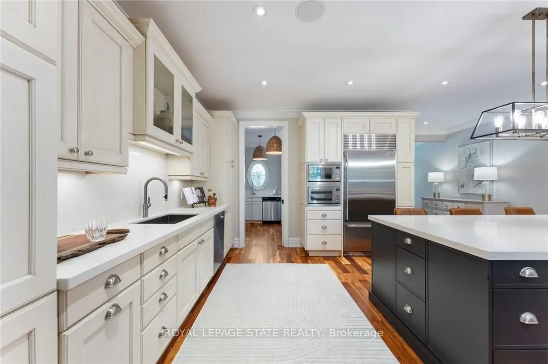84 Jerseyville Road W