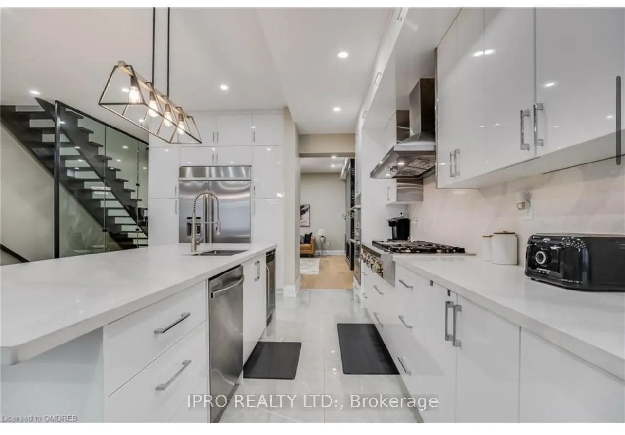 6 Campview Road