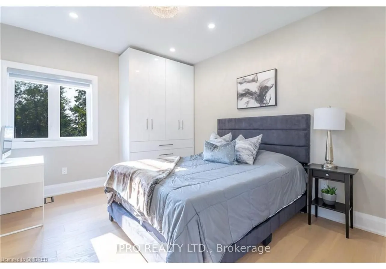6 Campview Road