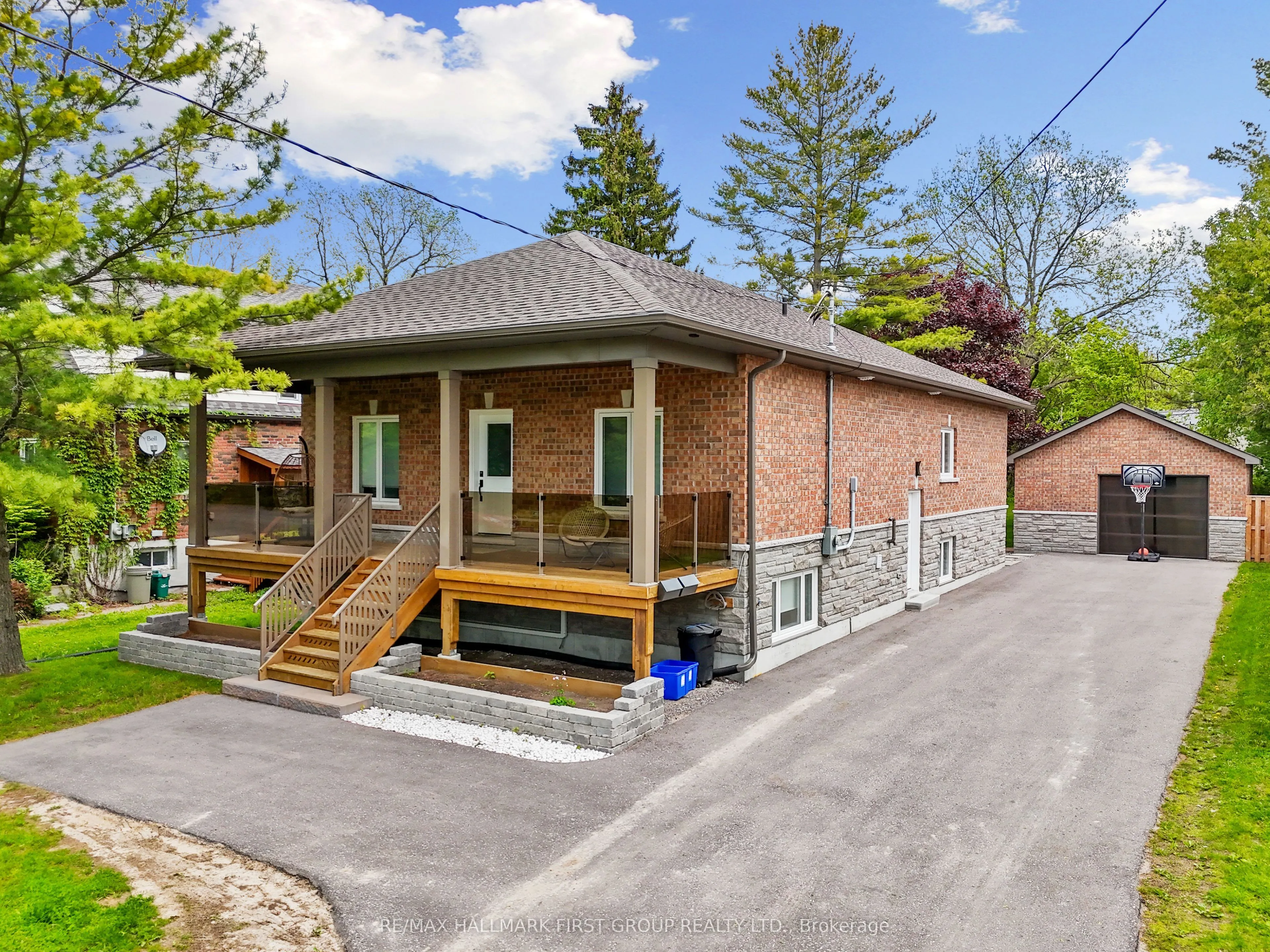 21 Hope Street N