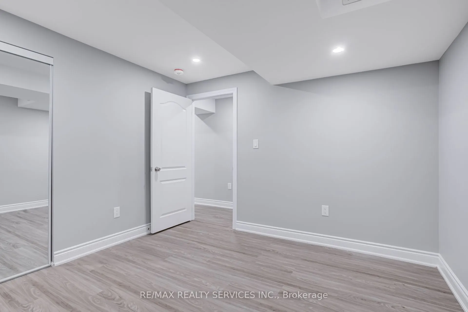 41 Evergreen Lane