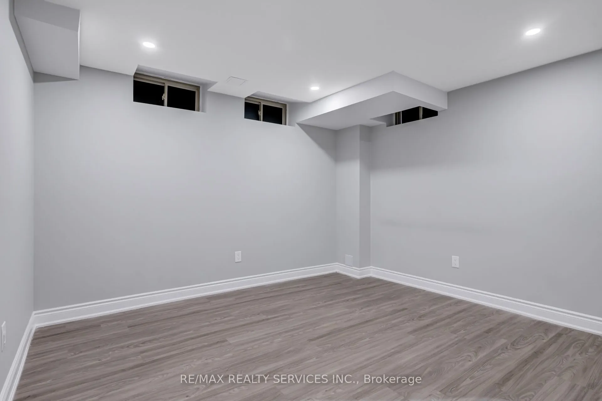 41 Evergreen Lane